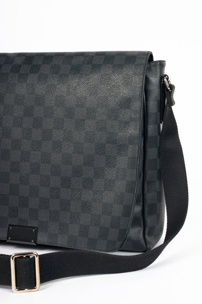 Louis Vuitton District GM Graphite Damier Canvas Messanger Bag