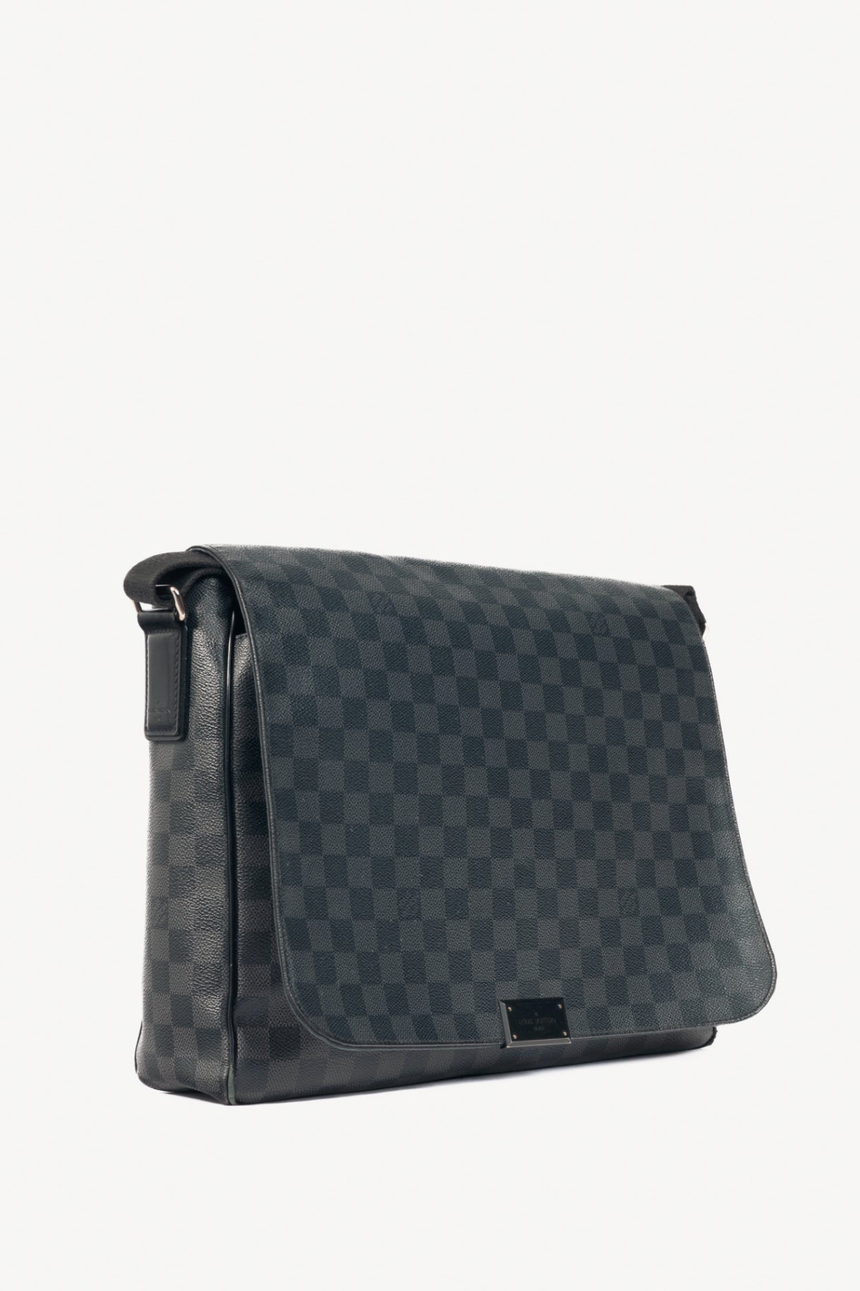 Louis Vuitton District GM Graphite Damier Canvas Messanger Bag