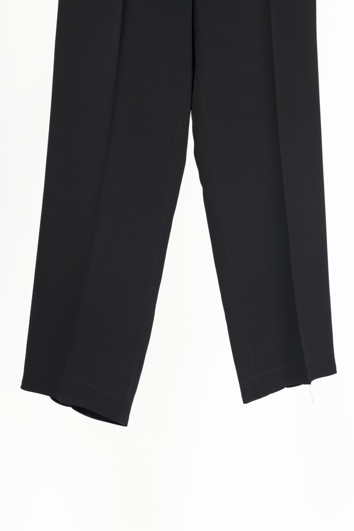 Brunello Cucinelli Black Silk-Blend Crepe Tapered Trousers