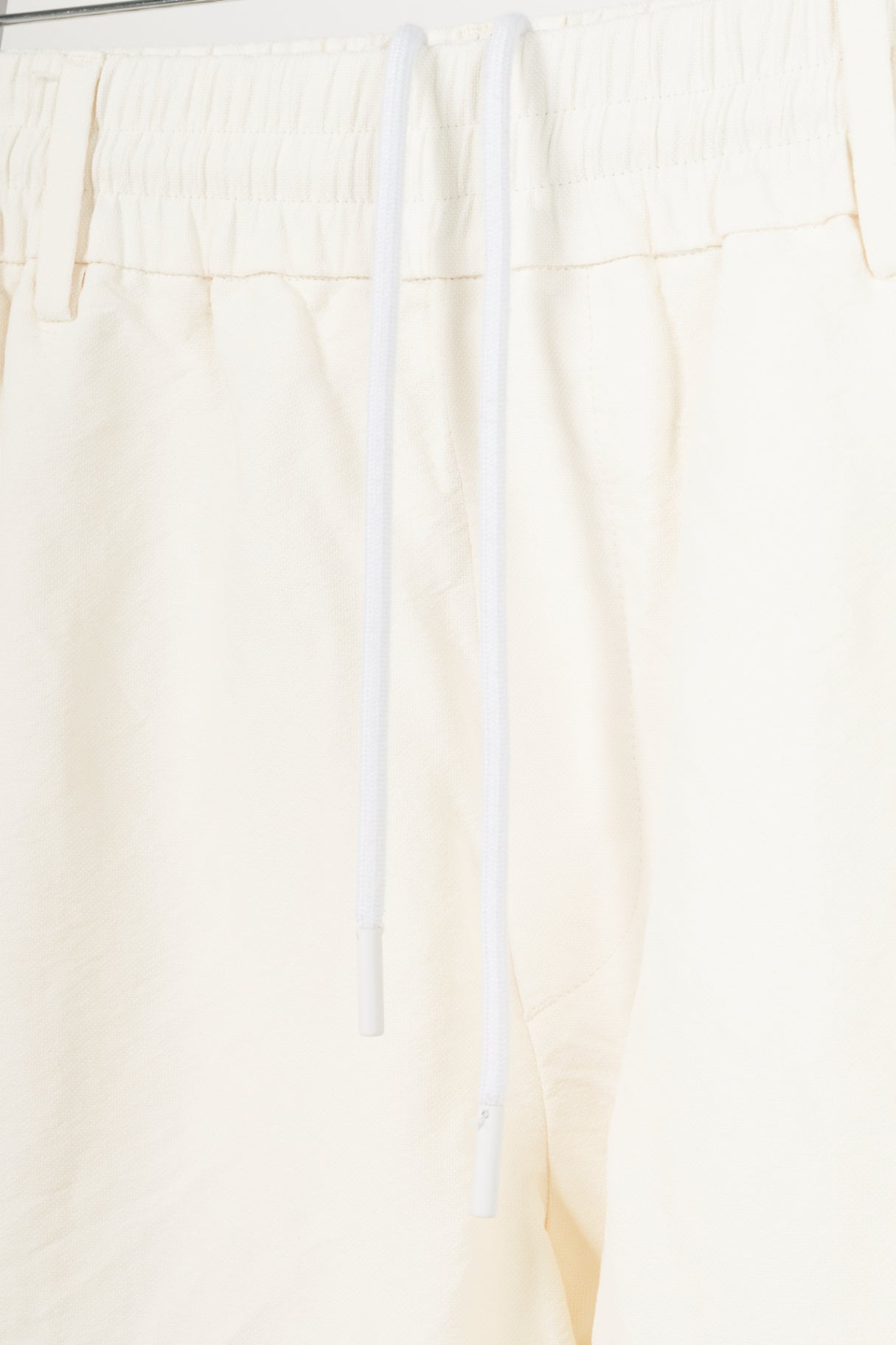 Burberry SS24 Runway White Paper-Blend Drawstring Trousers