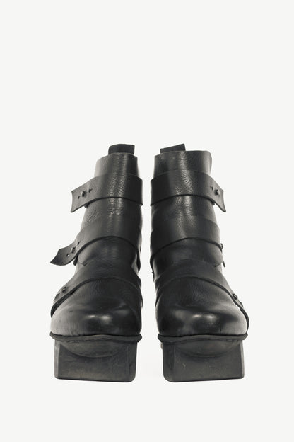 Trippen Free Black Strappy Geta Ankle Boots