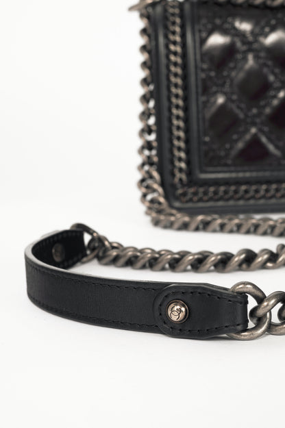 Chanel Medium Boy Brown & Black Quilted Leather Whipstitch Flap Bag