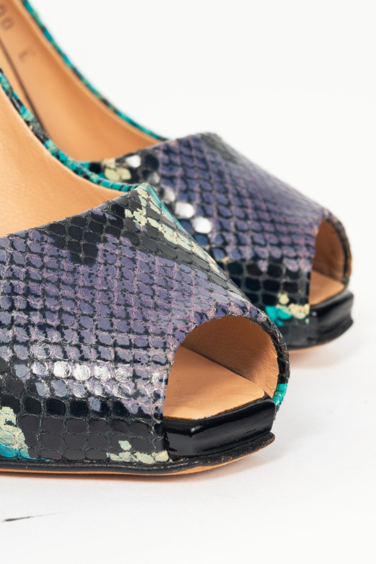 Giuseppe Zanotti Six 100 Blue Snake-Embossed Peep-Toe Pumps