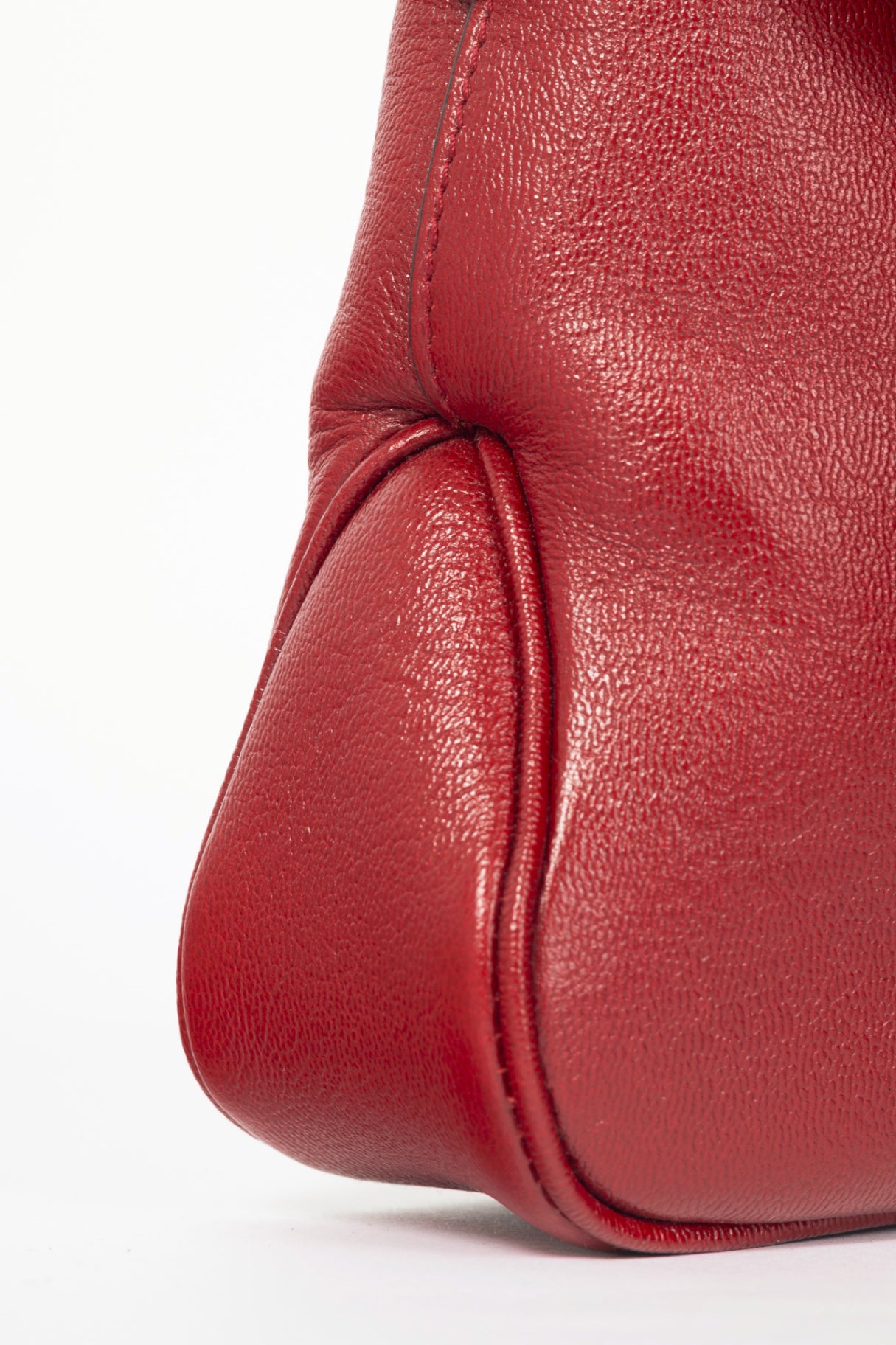 Gucci Dahlia Cherry Red Sakai Calf Lux GG Flap Crossbody