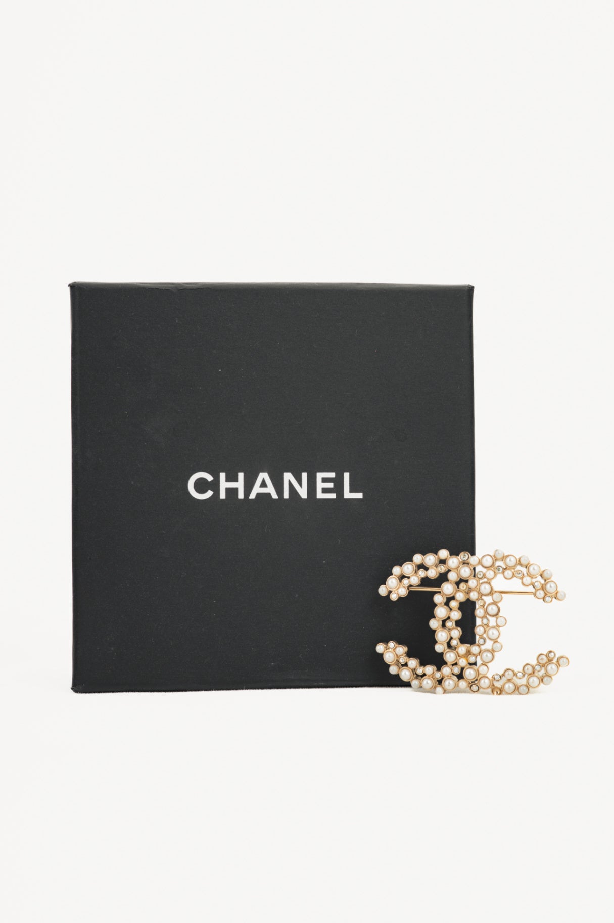 Chanel 19B Gold-Tone Faux-Pearl & Crystal-Embellished CC Brooch