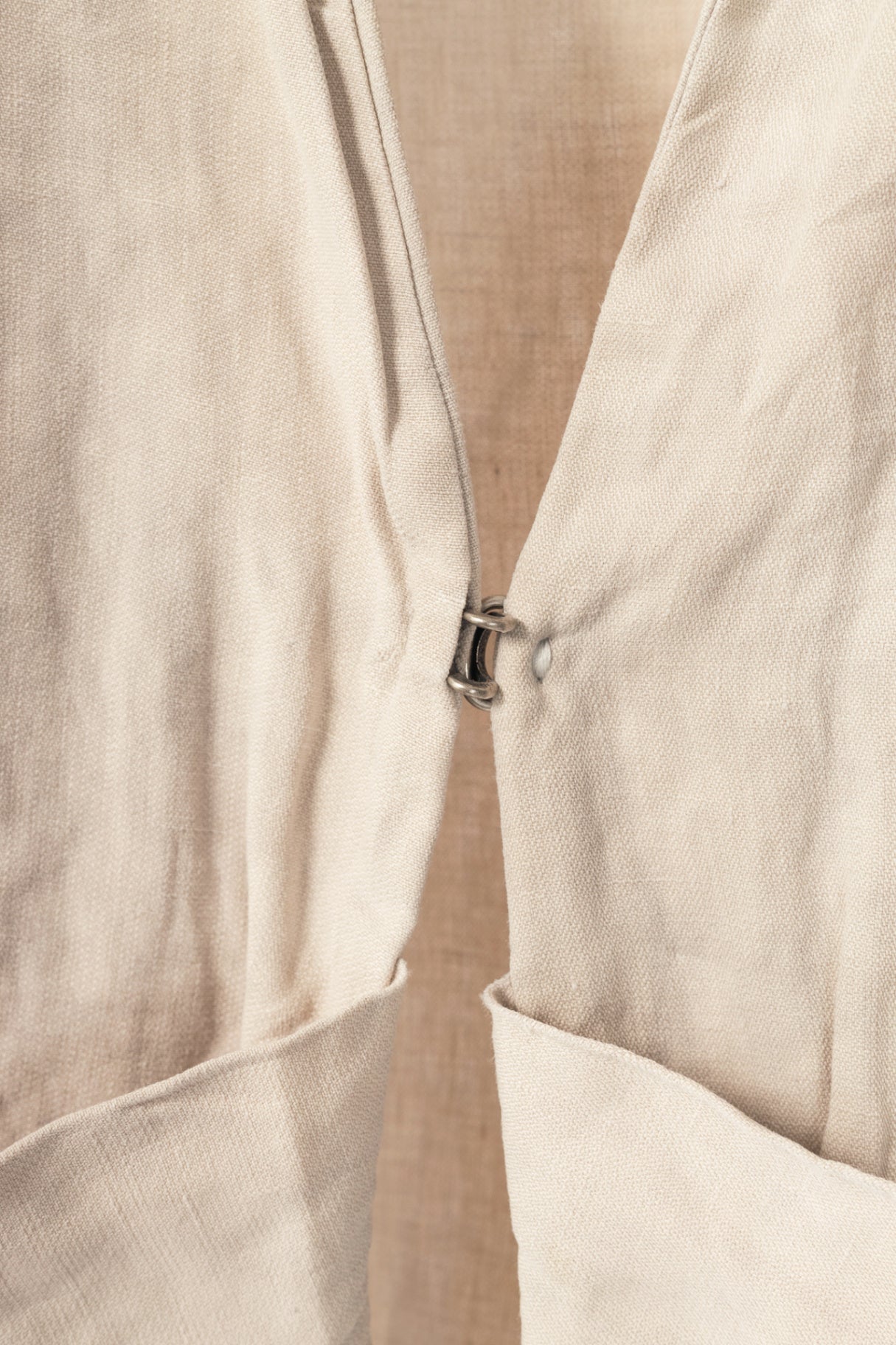 Ilaria Nistri Beige Linen Hook Blazer