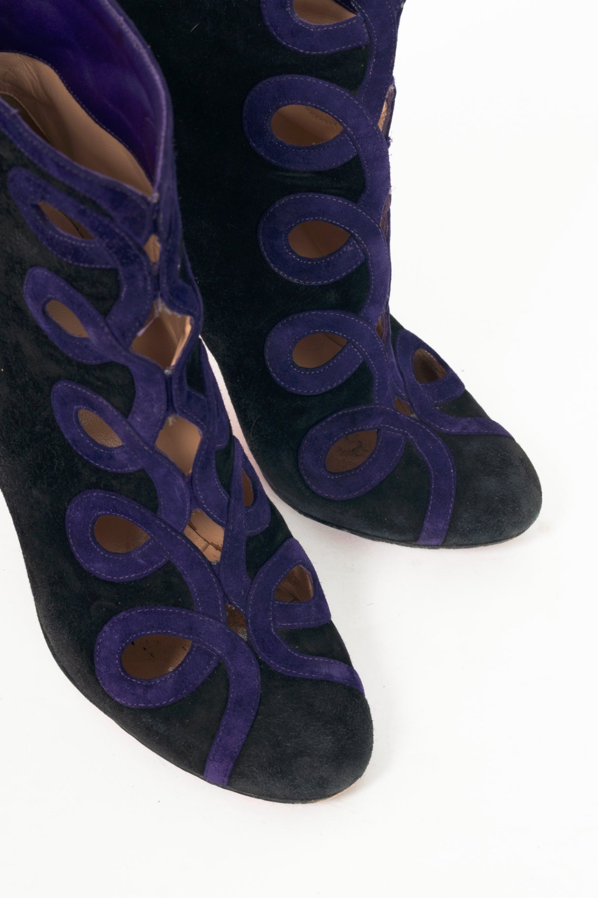 Christian Louboutin Et Trott 100 Black & Violette Veau Velours Booties