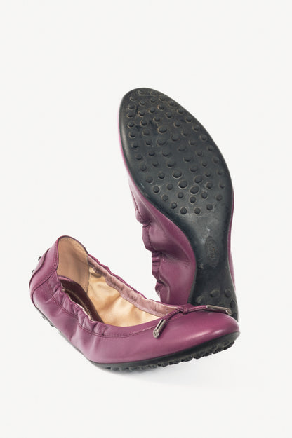 Tod's Purple Leather Bow Gommino Ballet Flats