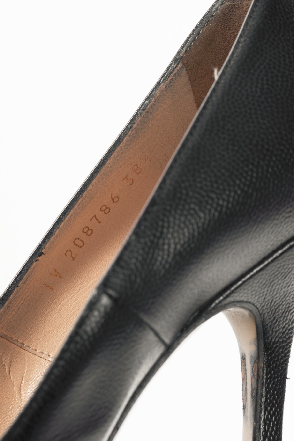 Yves Saint Laurent Tribute Black Leather Platform Pumps