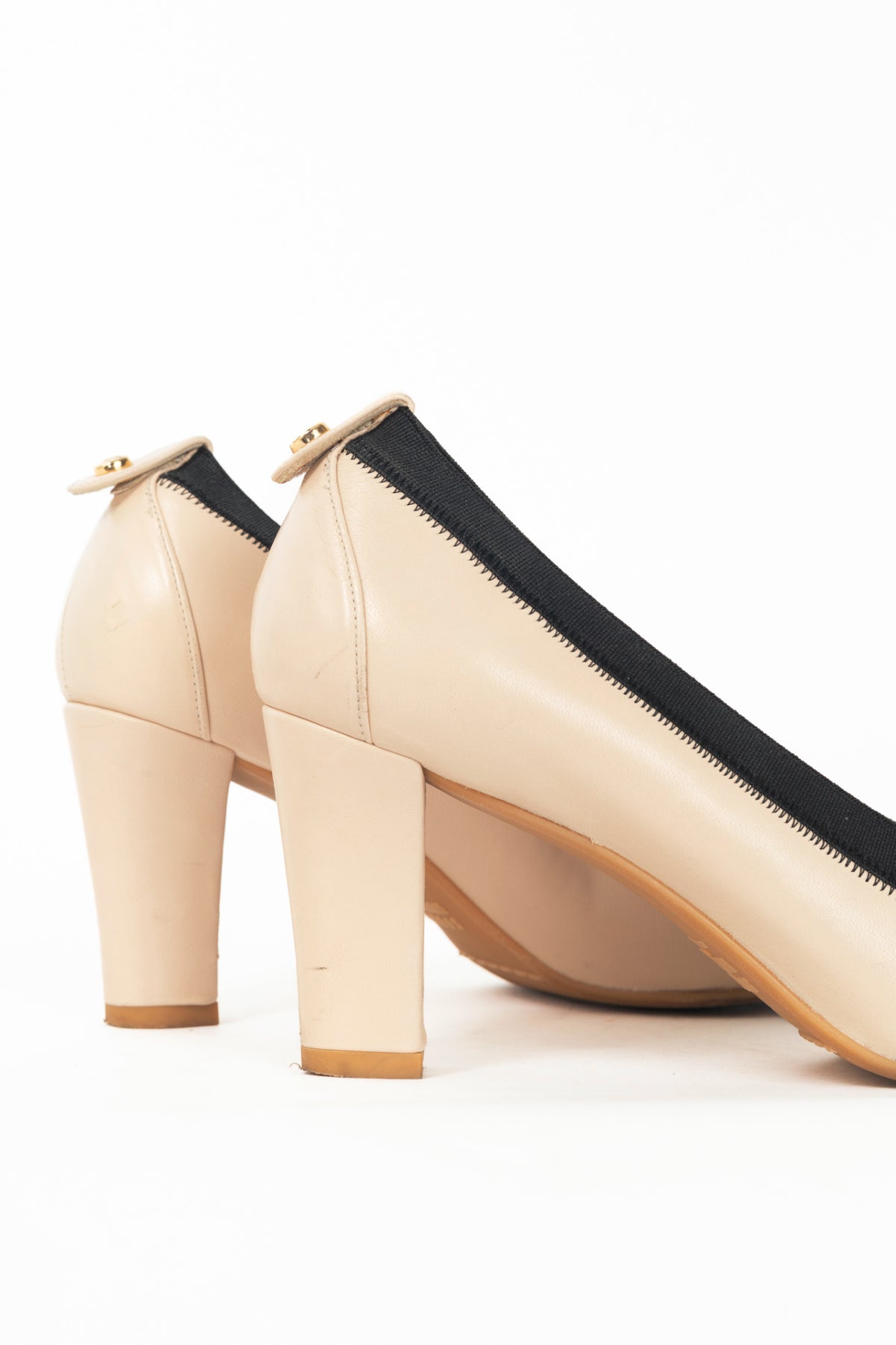 Stuart Weitzman Easily Pan Nappa Leather Elastic Pumps