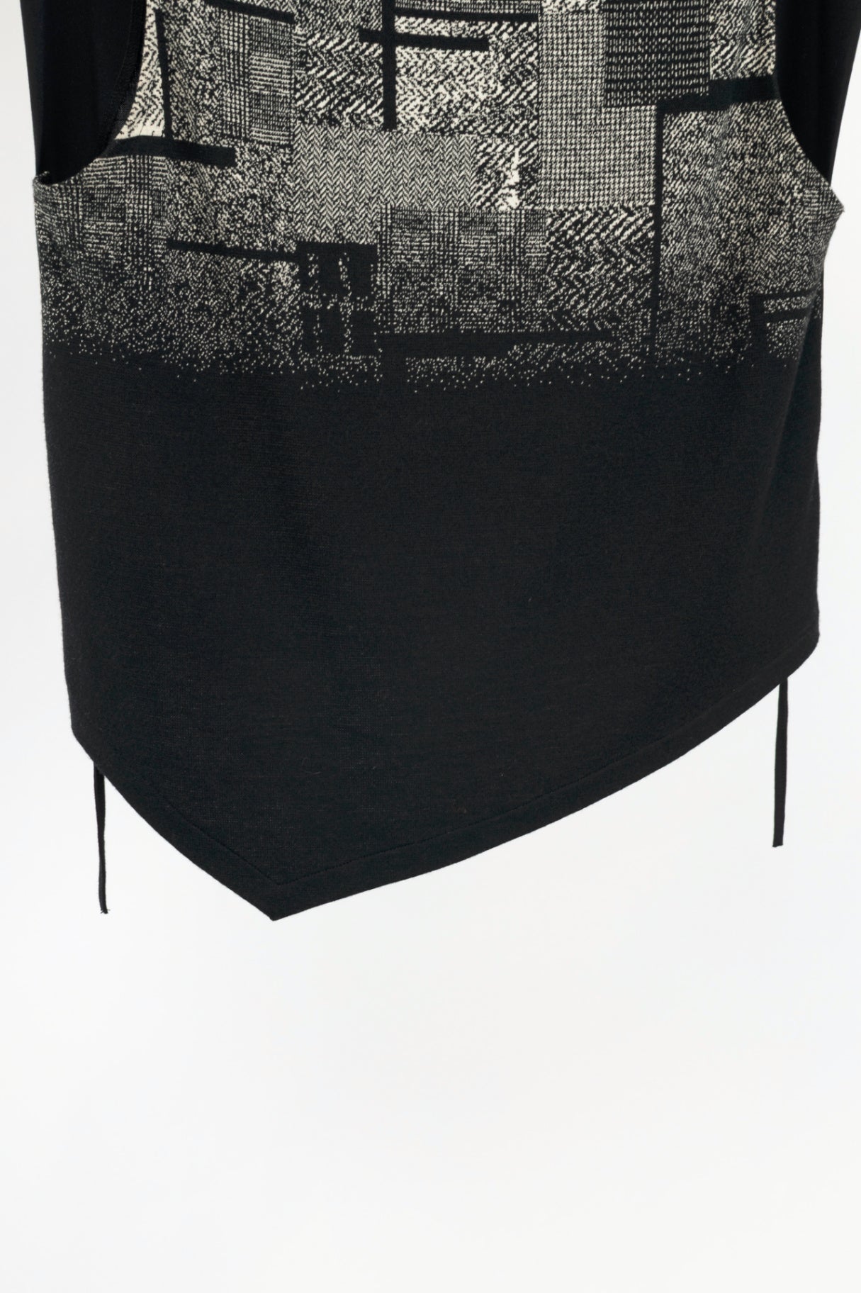Art Point Black Mixed-Print Wool-Blend Asymmetrical Top