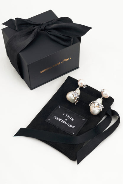 SHUSHU/TONG x Yumin White Pearl Irregular Drop Earrings