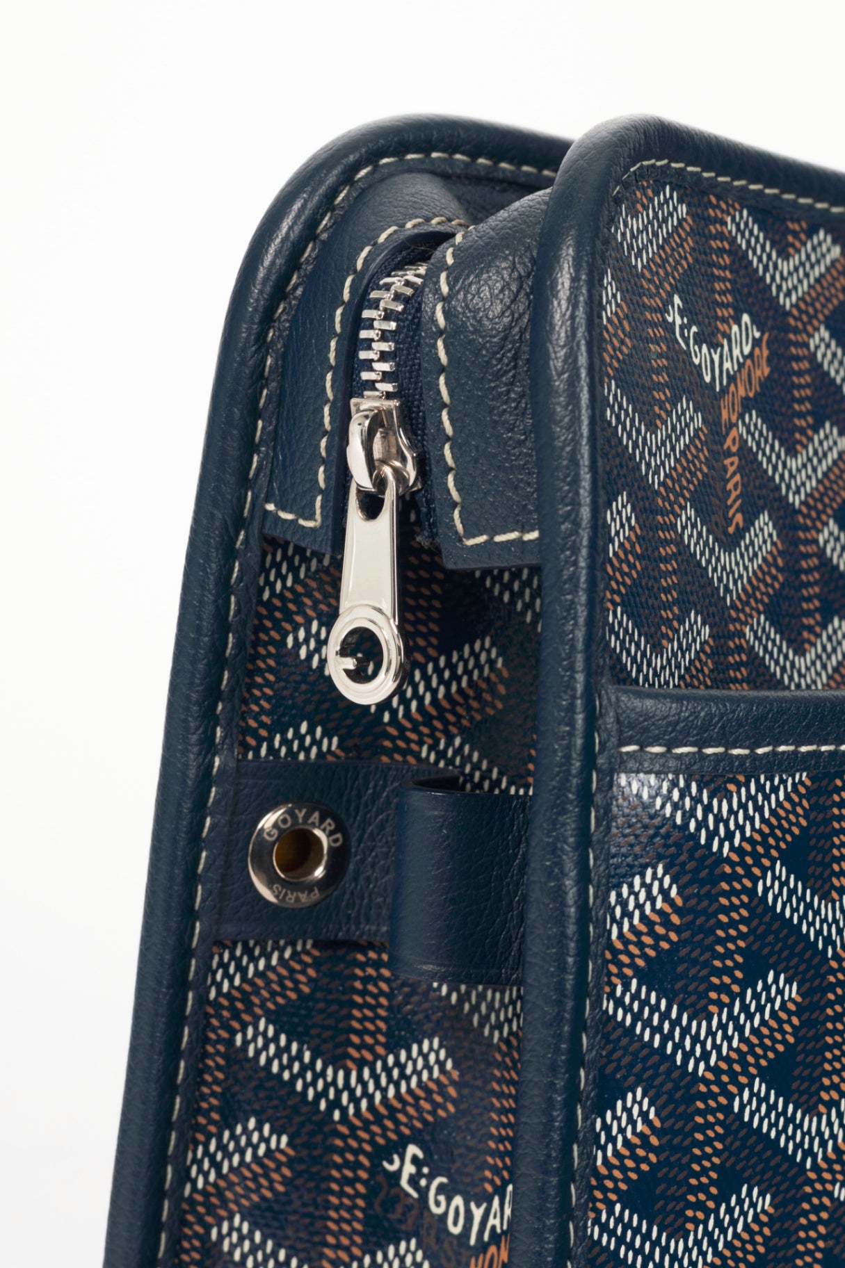Goyard Jouvence MM Navy Goyardine Canvas Toiletry Bag