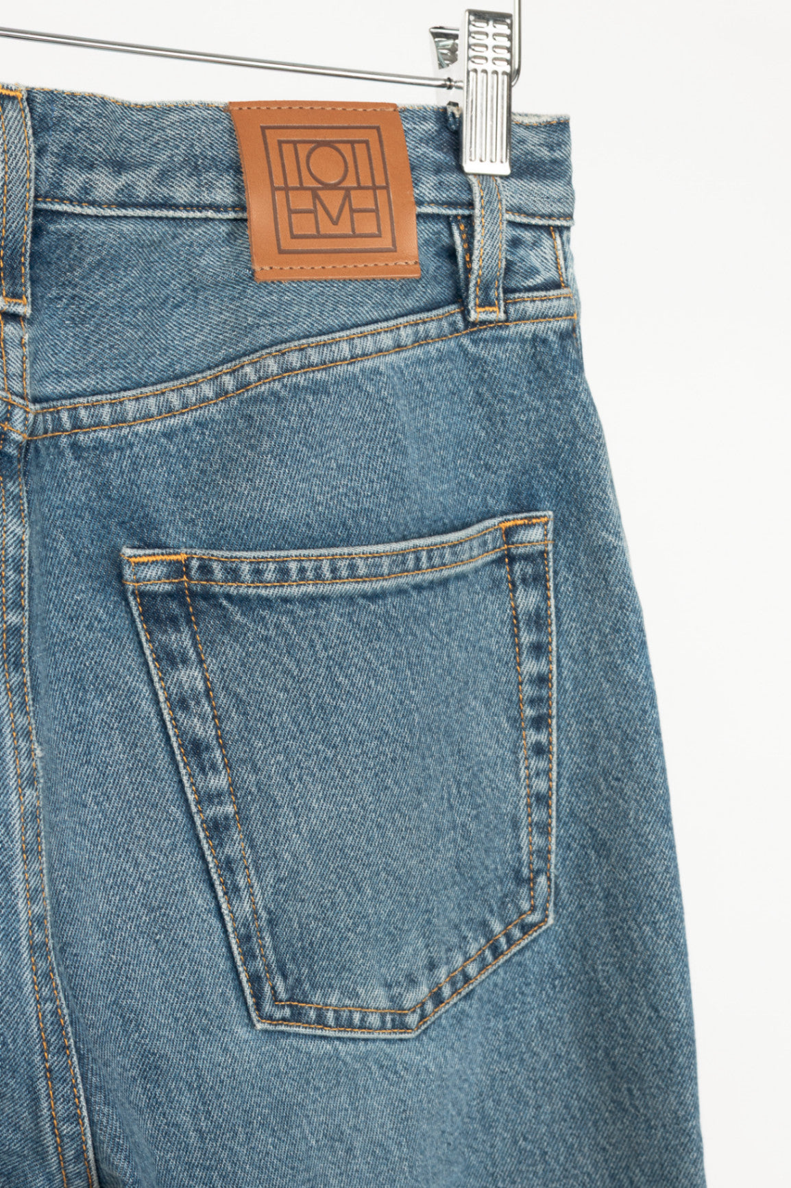 Toteme Vintage Wash Regular Fit Slim Straight High-Waist Jeans