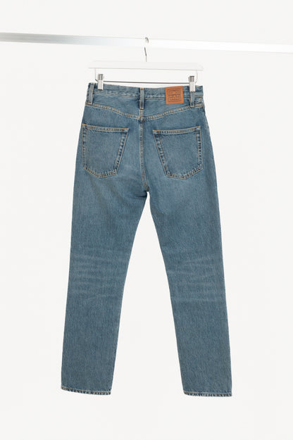 Toteme Vintage Wash Regular Fit Slim Straight High-Waist Jeans