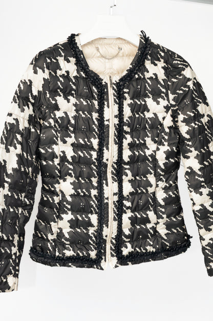 Weekend Max Mara Beige & Black Houndstooth Quilted Loop-Fringe Jacket