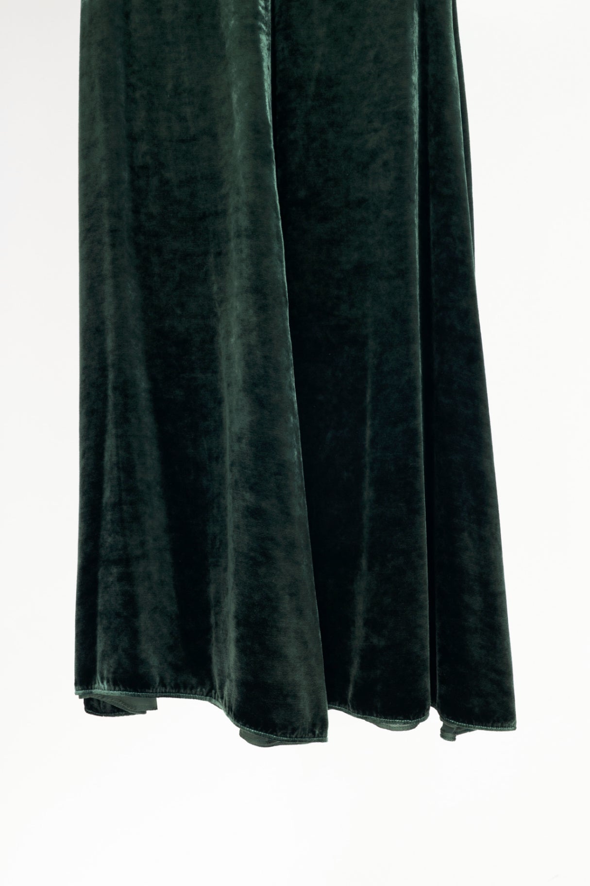 Valentino AW16 Runway Green Velvet Ruffle-Neck Midi Dress
