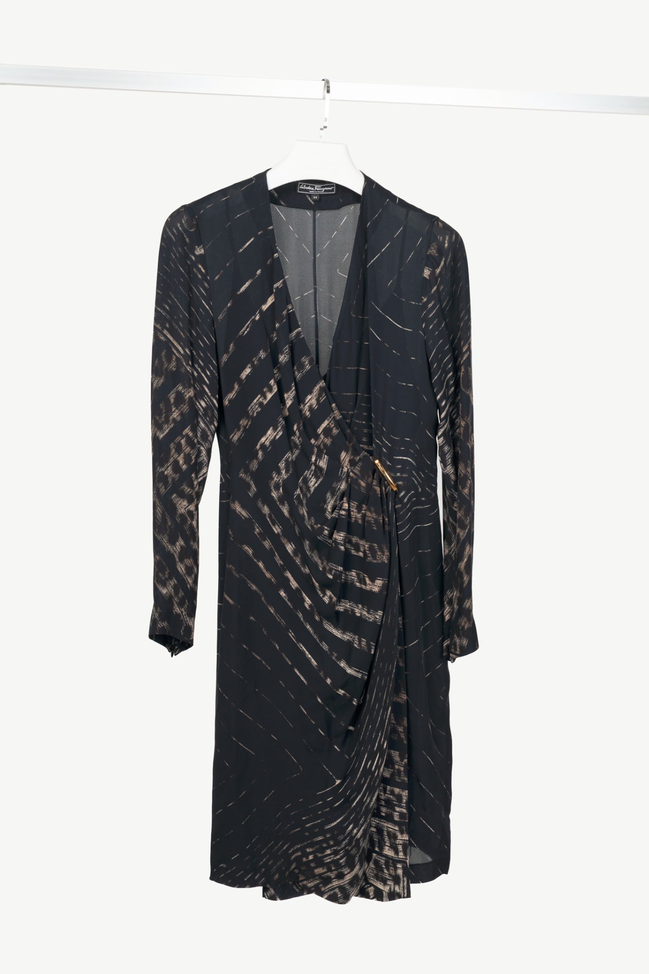 Salvatore Ferragamo Black Abstract-Print Silk-Crepe Surplice Dress