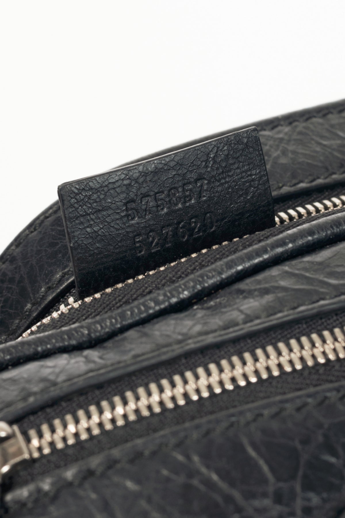 Gucci Black Leather Flat GG Belt Bag