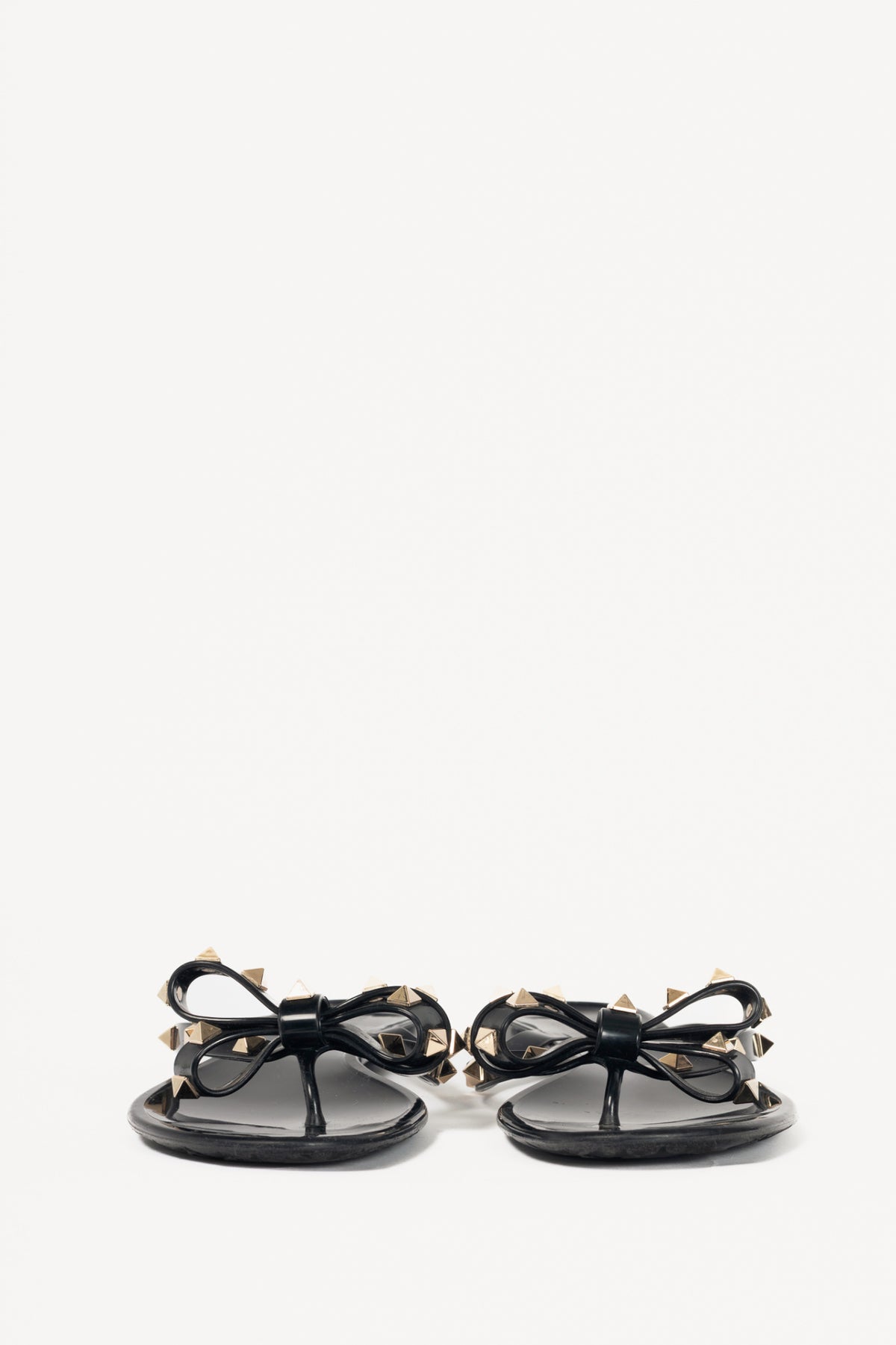 Valentino Garavani Nero Rockstud Bow Jelly Thong Sandals 