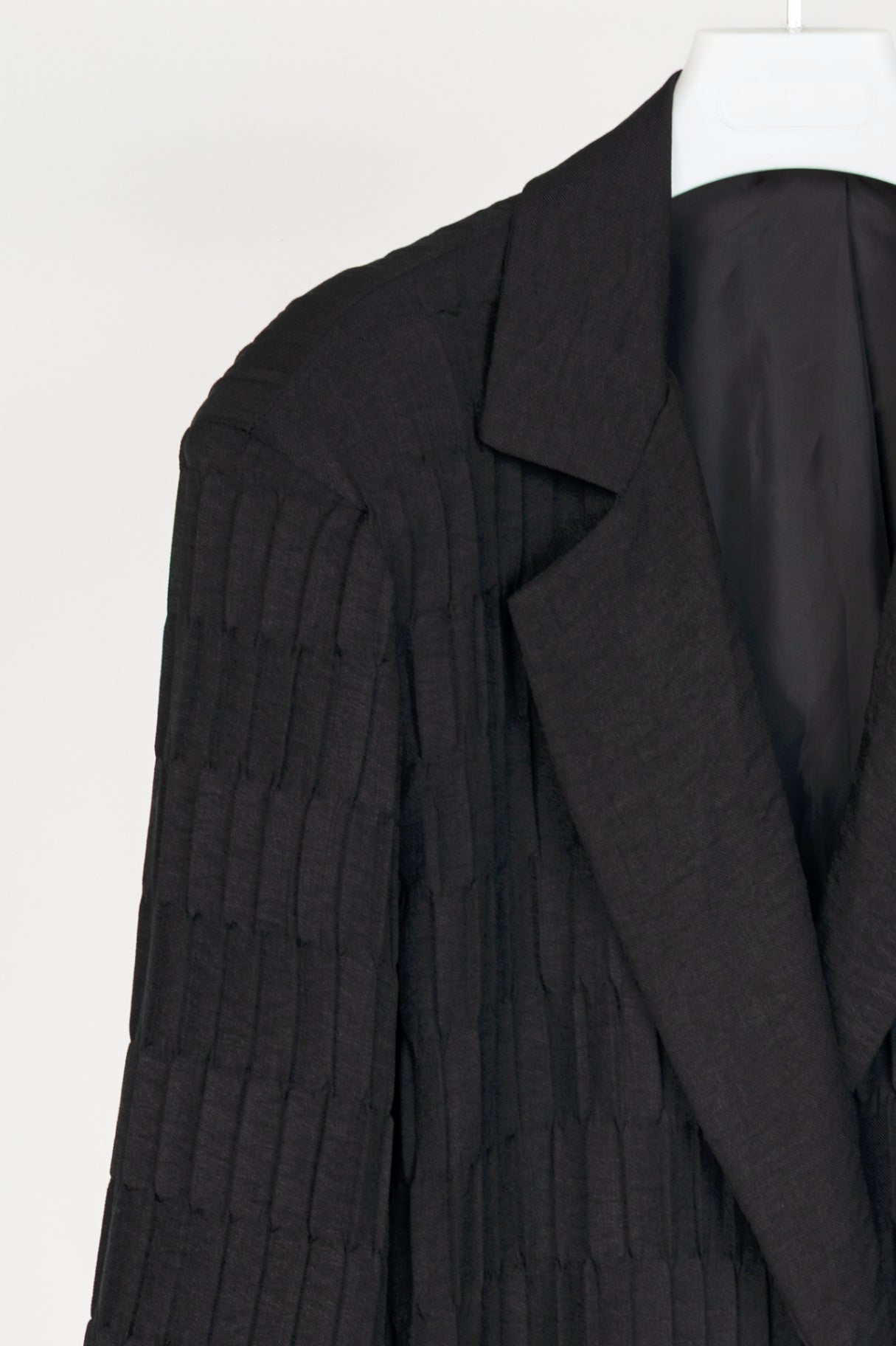 Italian Black Pleated-Twill Open-Front Blazer