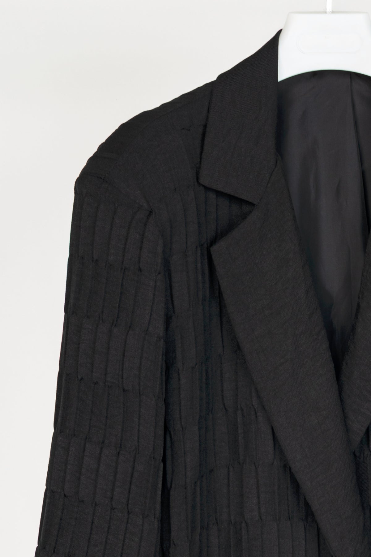 Italian Black Pleated-Twill Open-Front Blazer