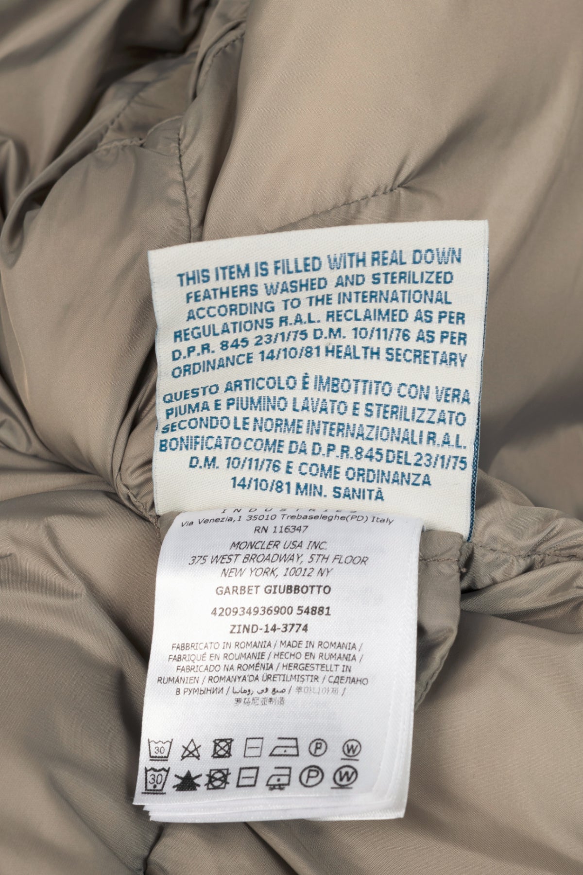 Moncler Garbet Grey Double-Breasted Button Hooded Down Puffer Coat