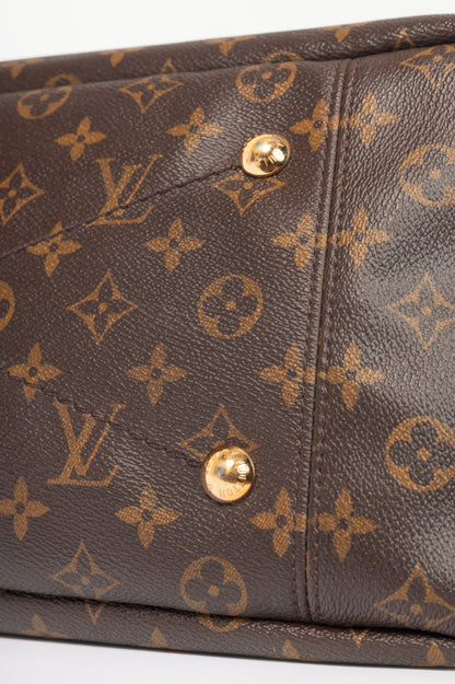 Louis Vuitton Artsy MM Monogram Canvas Hobo