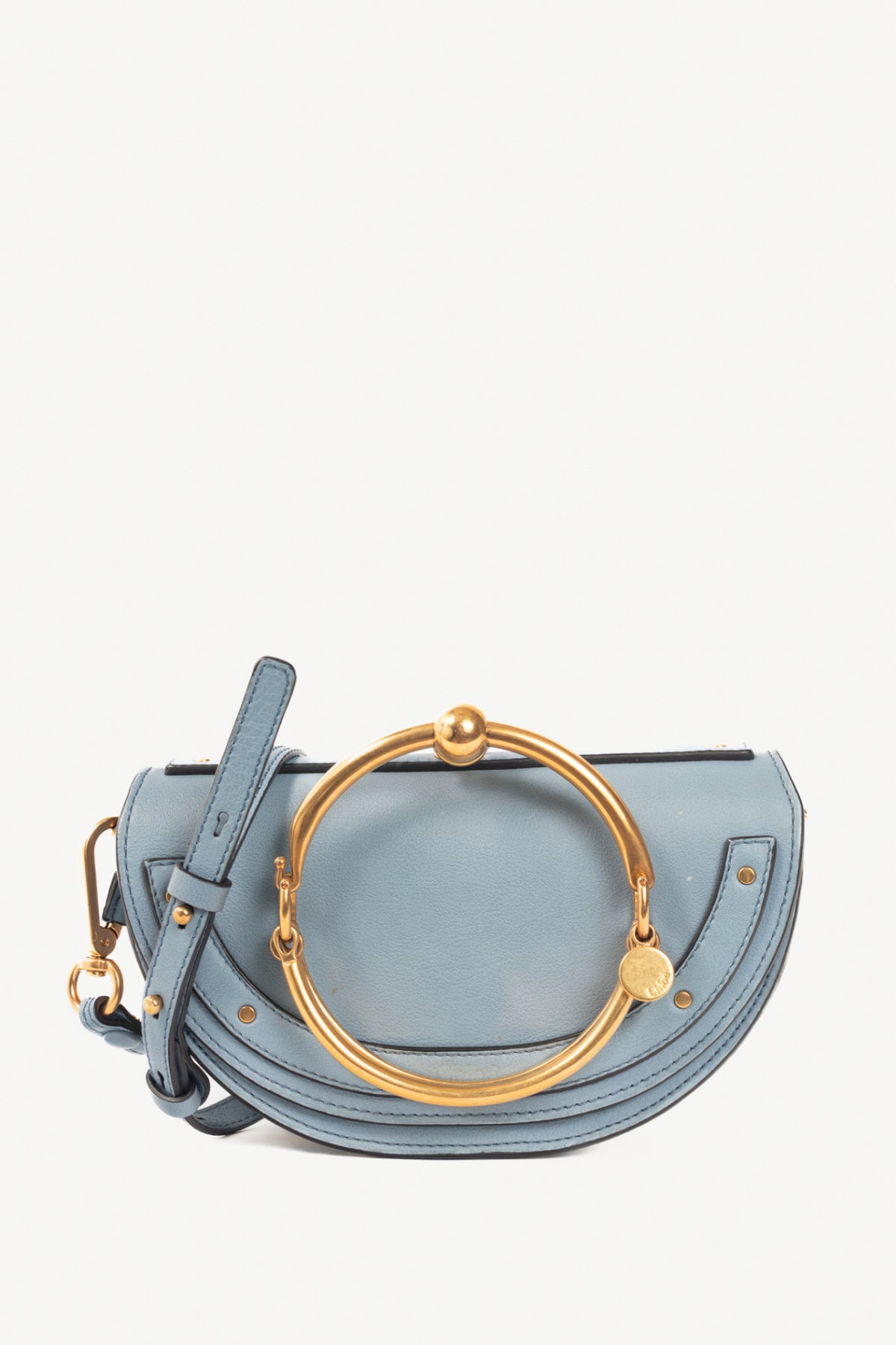 Chloe blue circle handle nile clutch