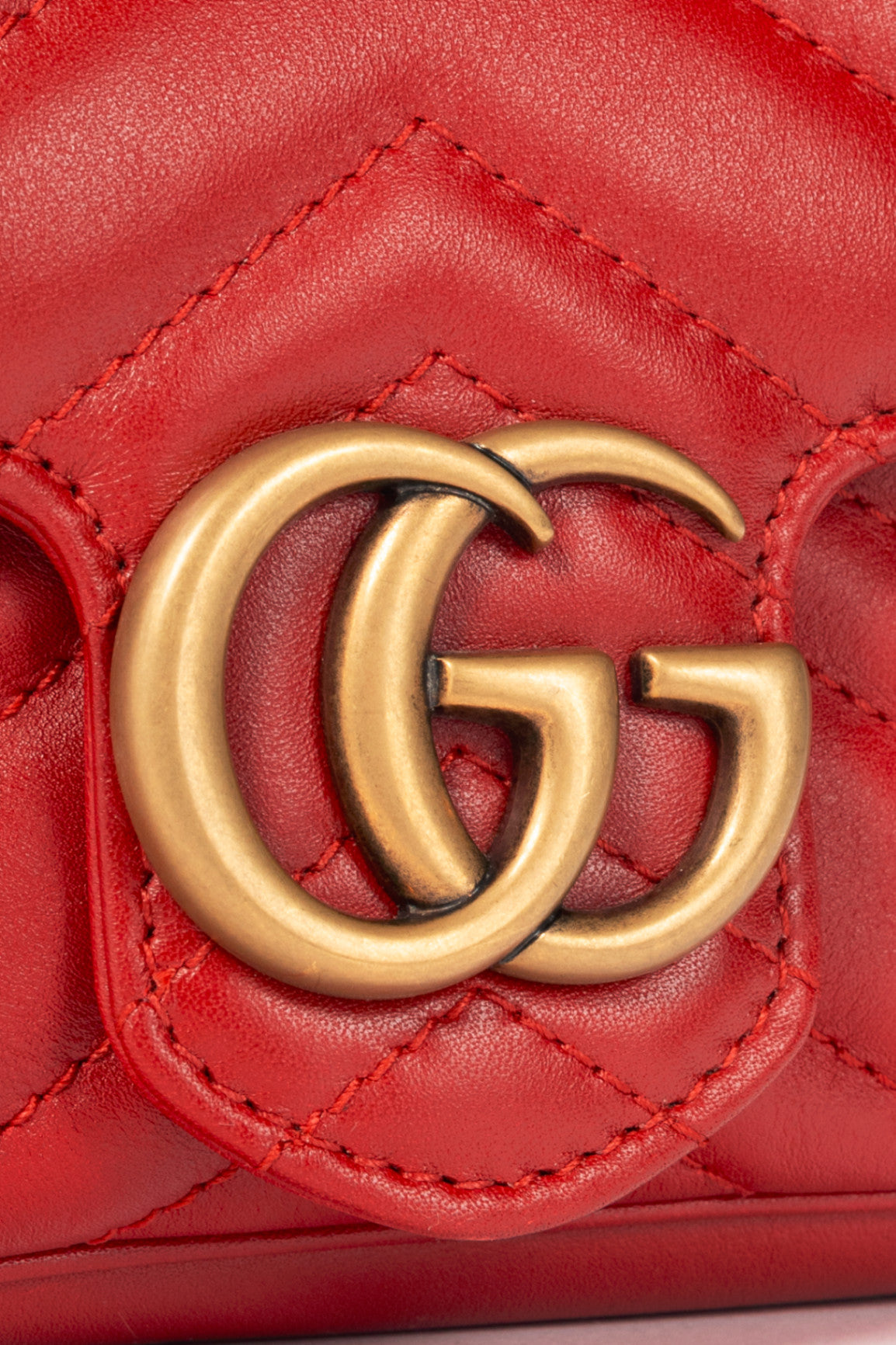 Gucci red mini marmont bag