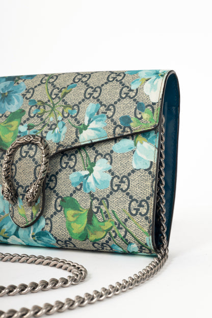 Gucci blooms bag on chain