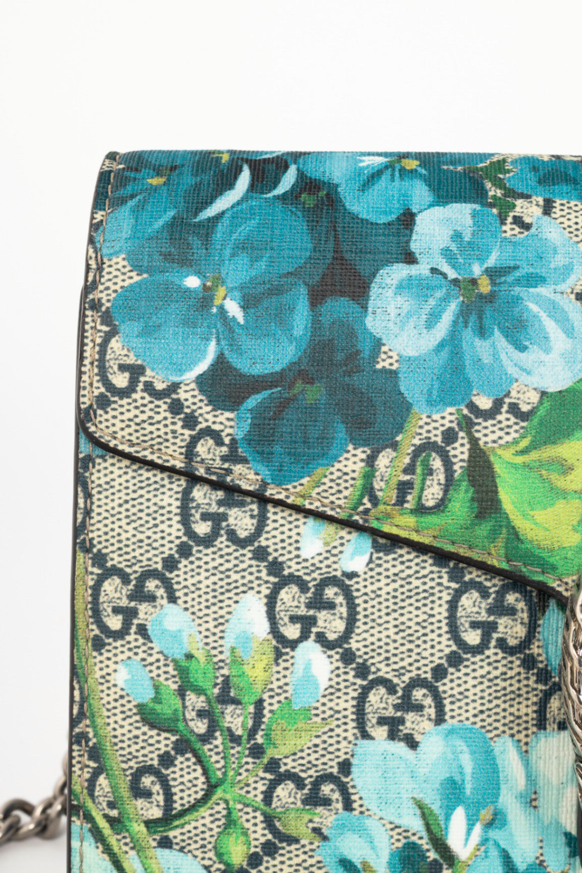 Gucci blooms bag on chain