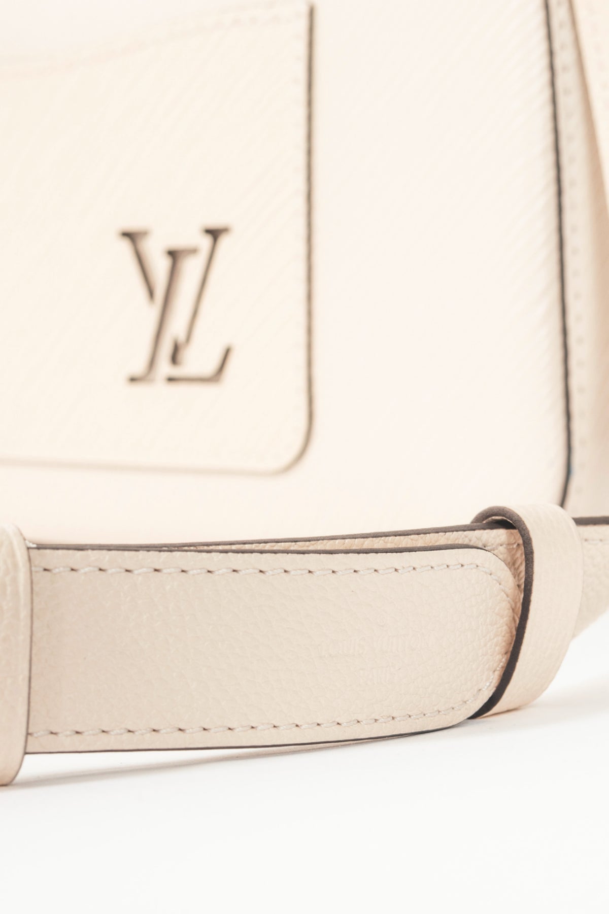 Louis Vuitton Cream Epi Crossbody