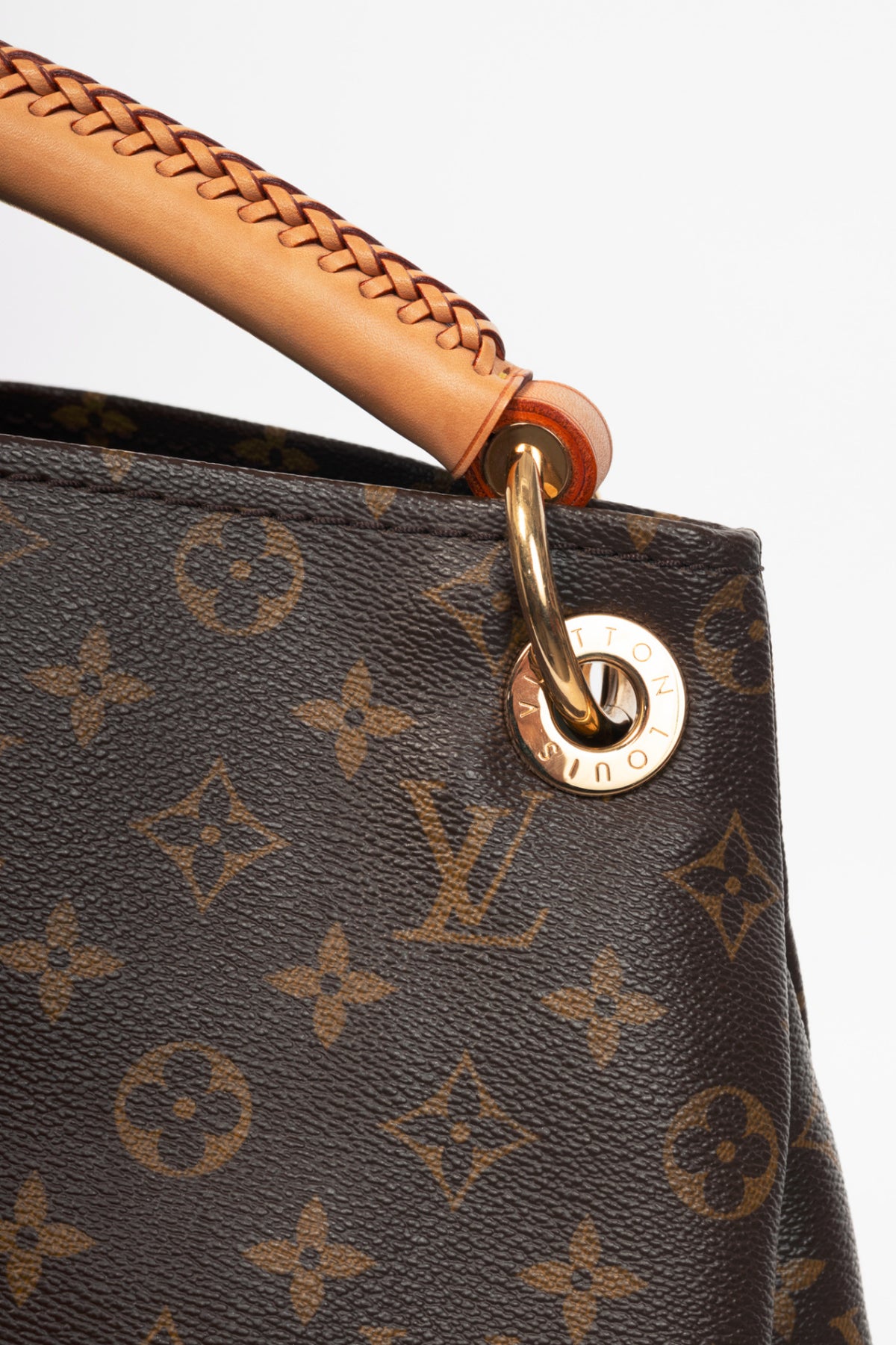 Louis Vuitton Artsy MM Monogram Canvas Hobo