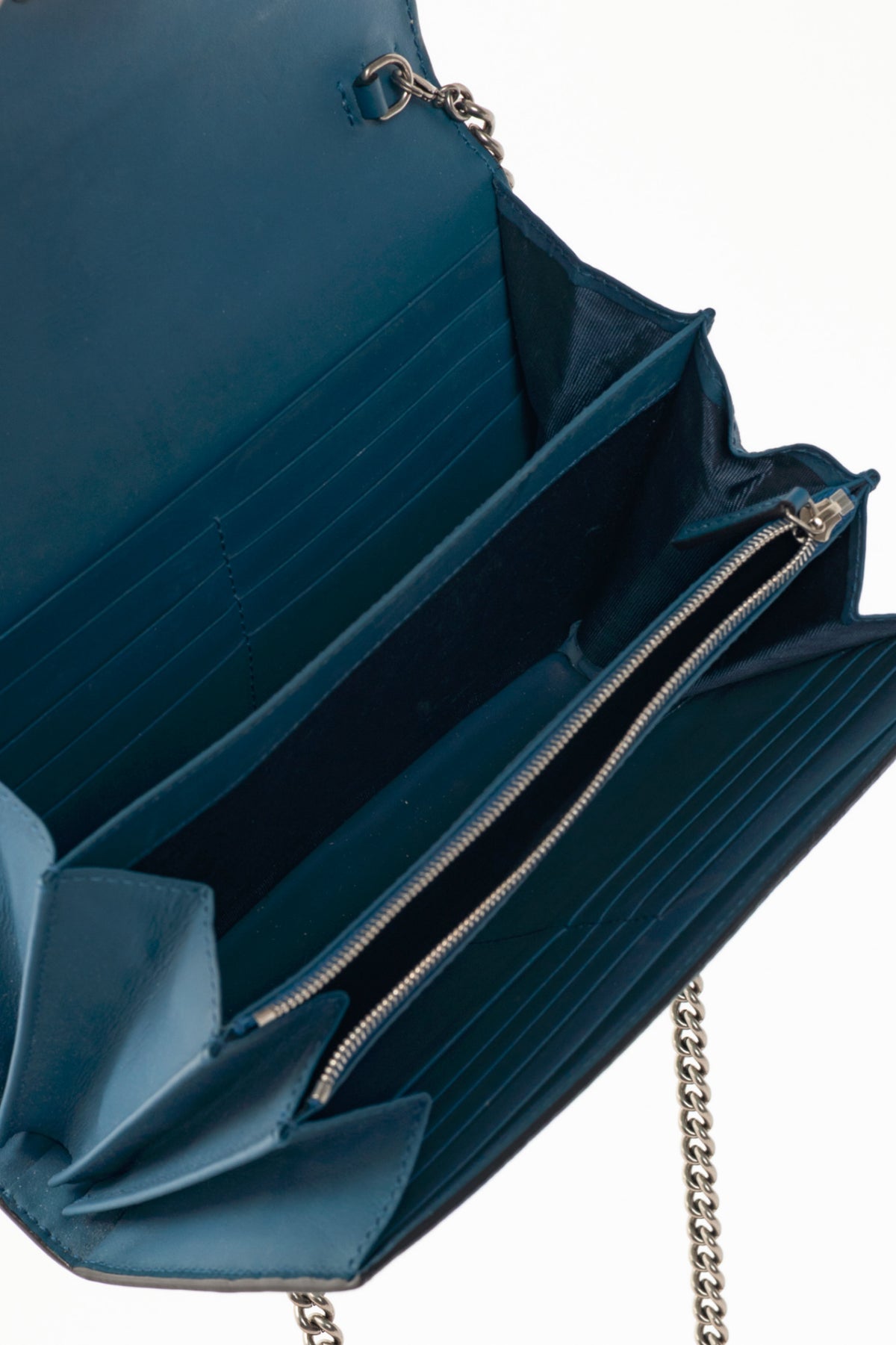 Gucci blooms bag on chain
