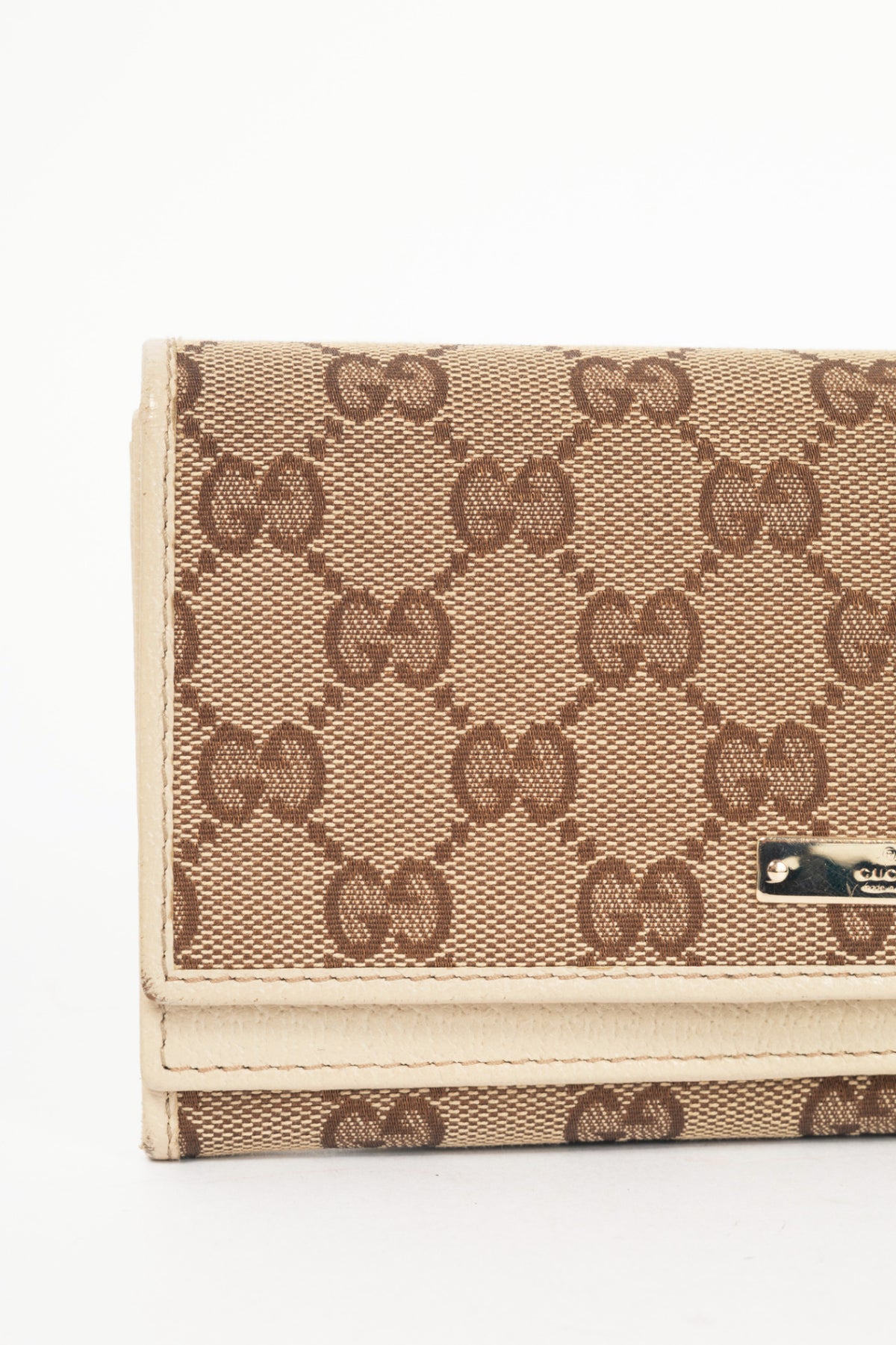 Gucci Beige & Ebony GG Canvas Cream-Trim Flap Wallet