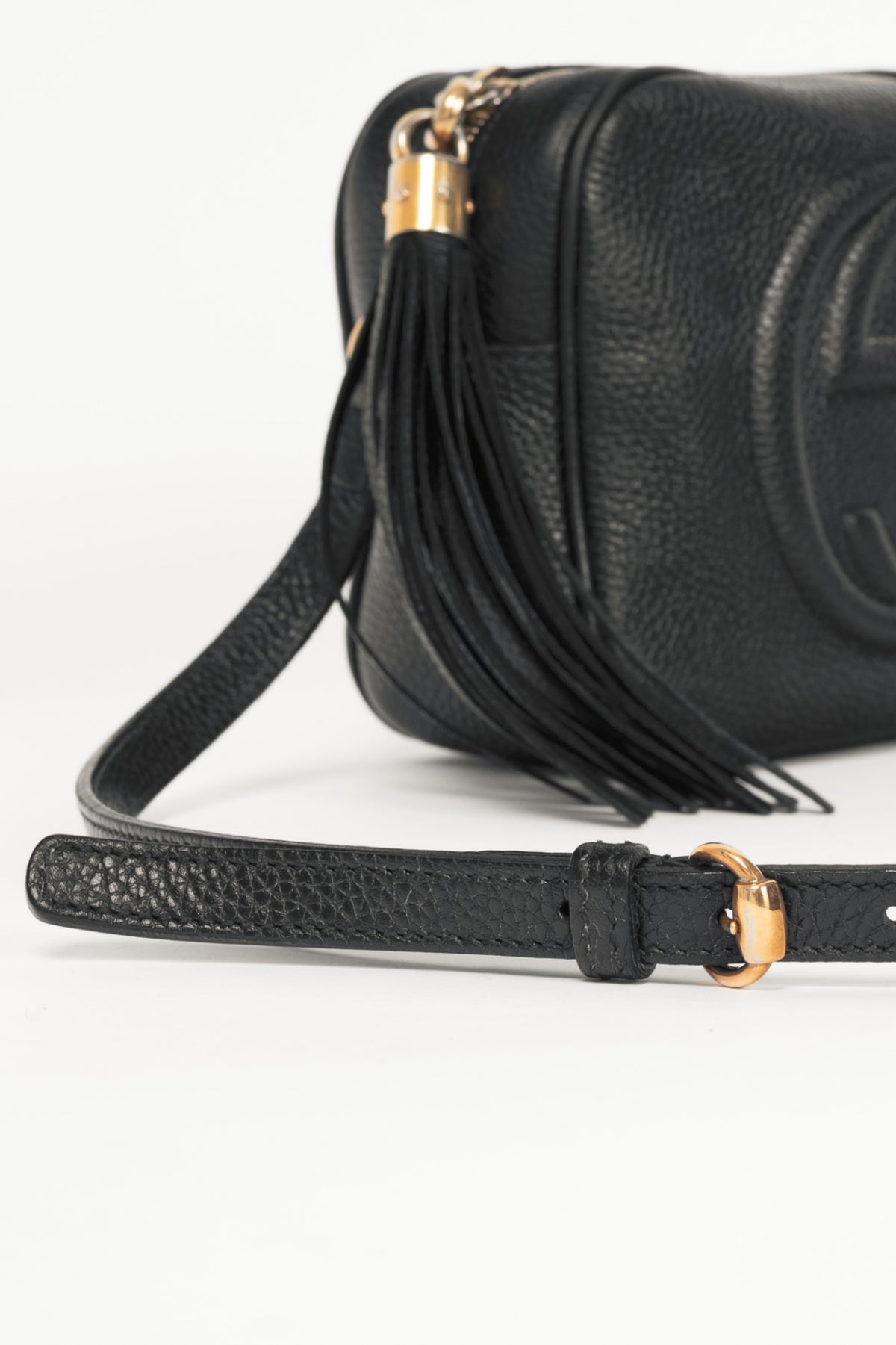 Gucci Soho Disco Black Pebbled-Leather GG Crossbody