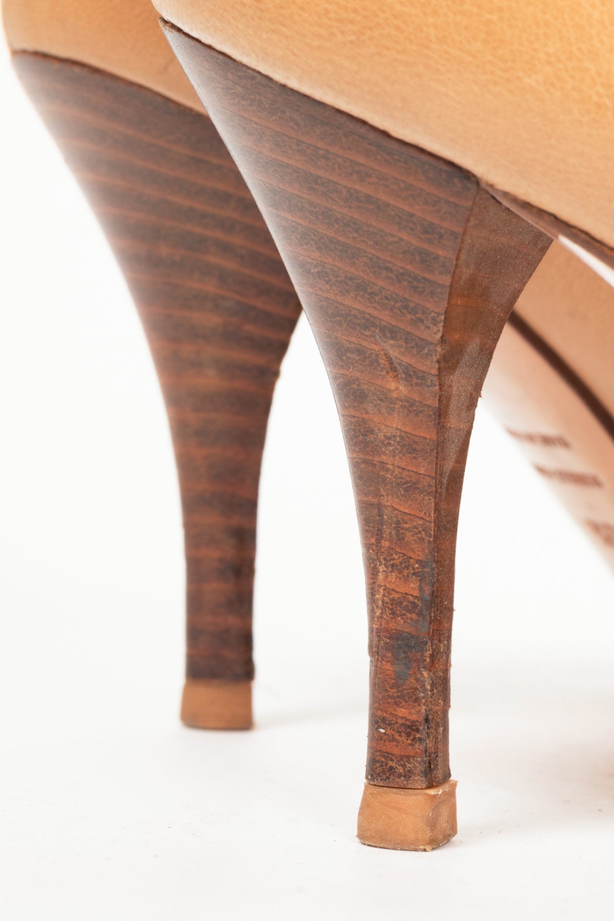 Hermes Tan Leather Pointed-Toe Stacked-Heel Pumps