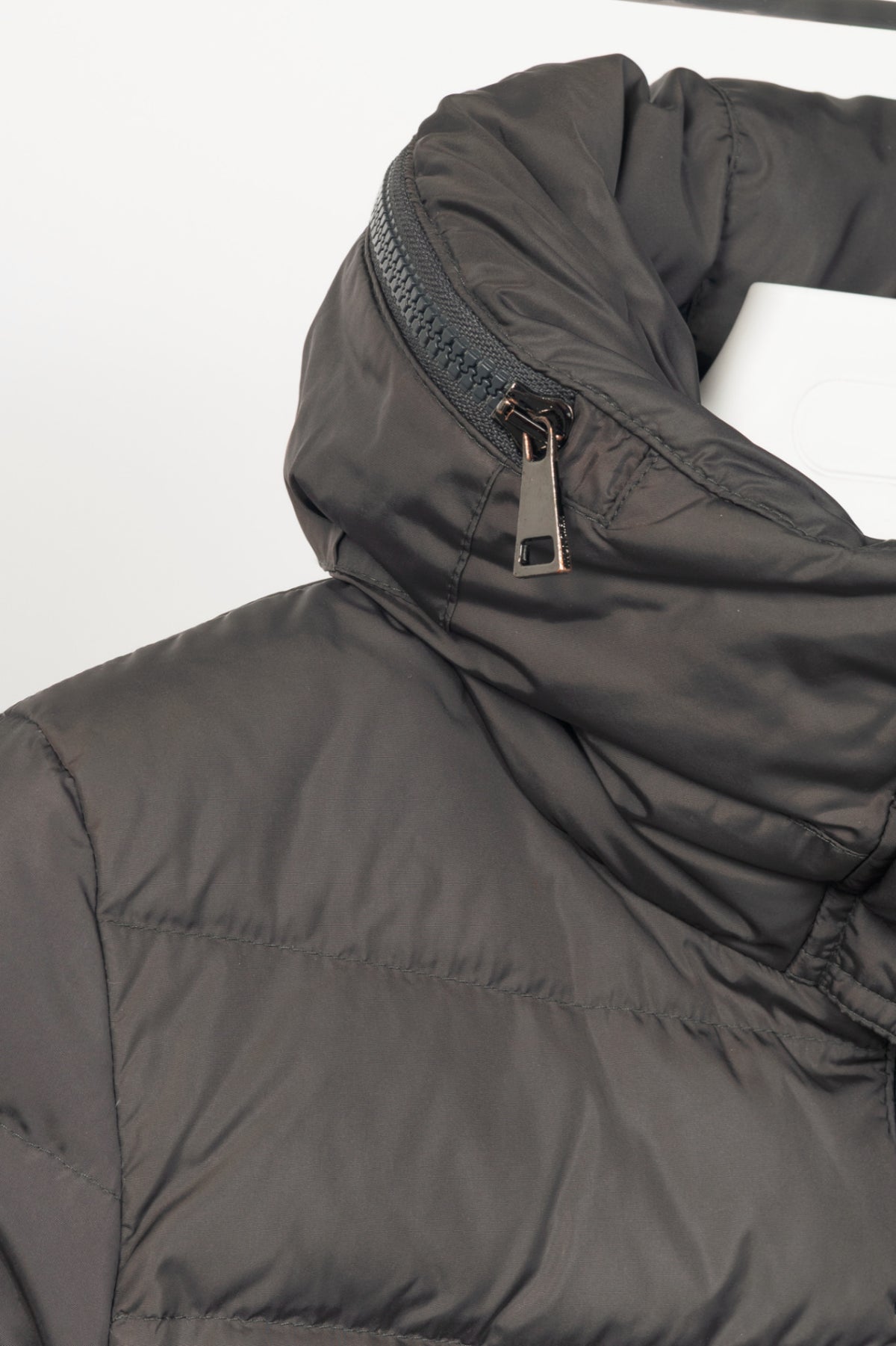 Moncler Flammette Grey Nylon Hidden-Hood Puffer Down Jacket