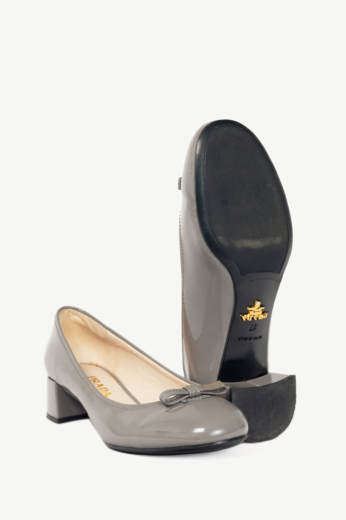 Prada Grey Patent-Leather Bow Block-Heel Pumps