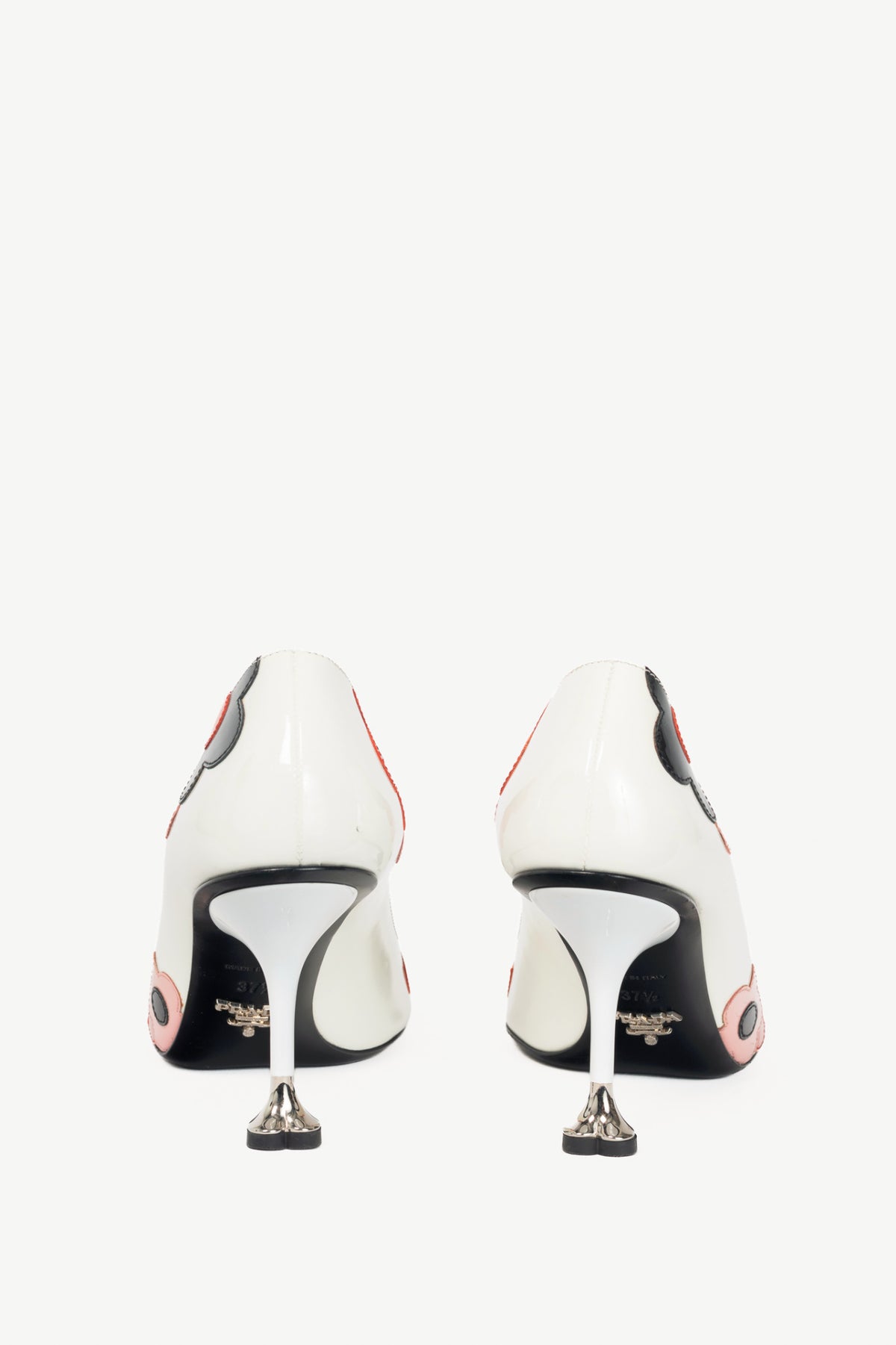 Prada R17 Bianco & Lacca Vernice Fiori Applique Pumps