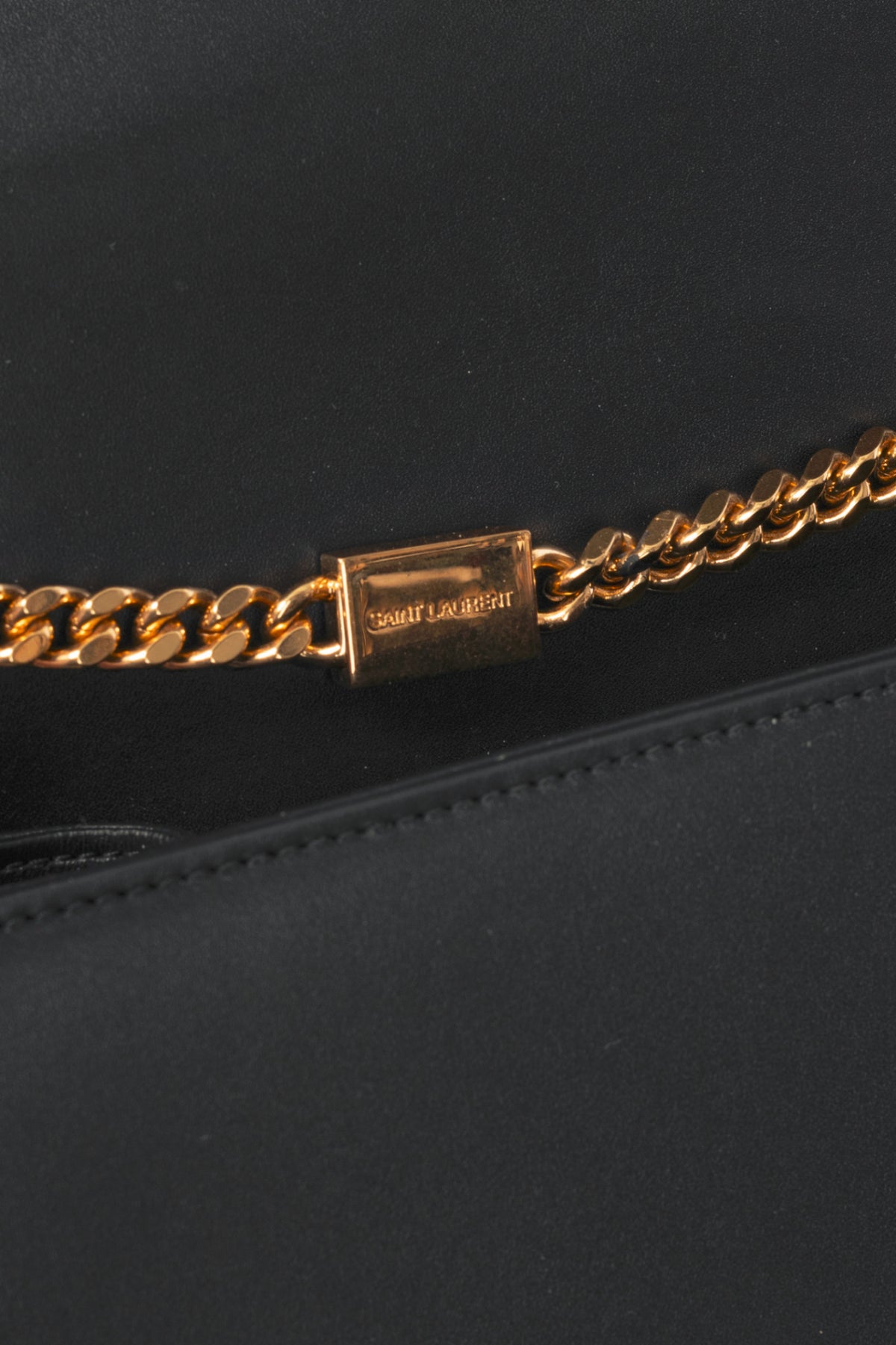 Saint Laurent Kate Medium Nero Leather YSL Monogramme Shoulder Bag