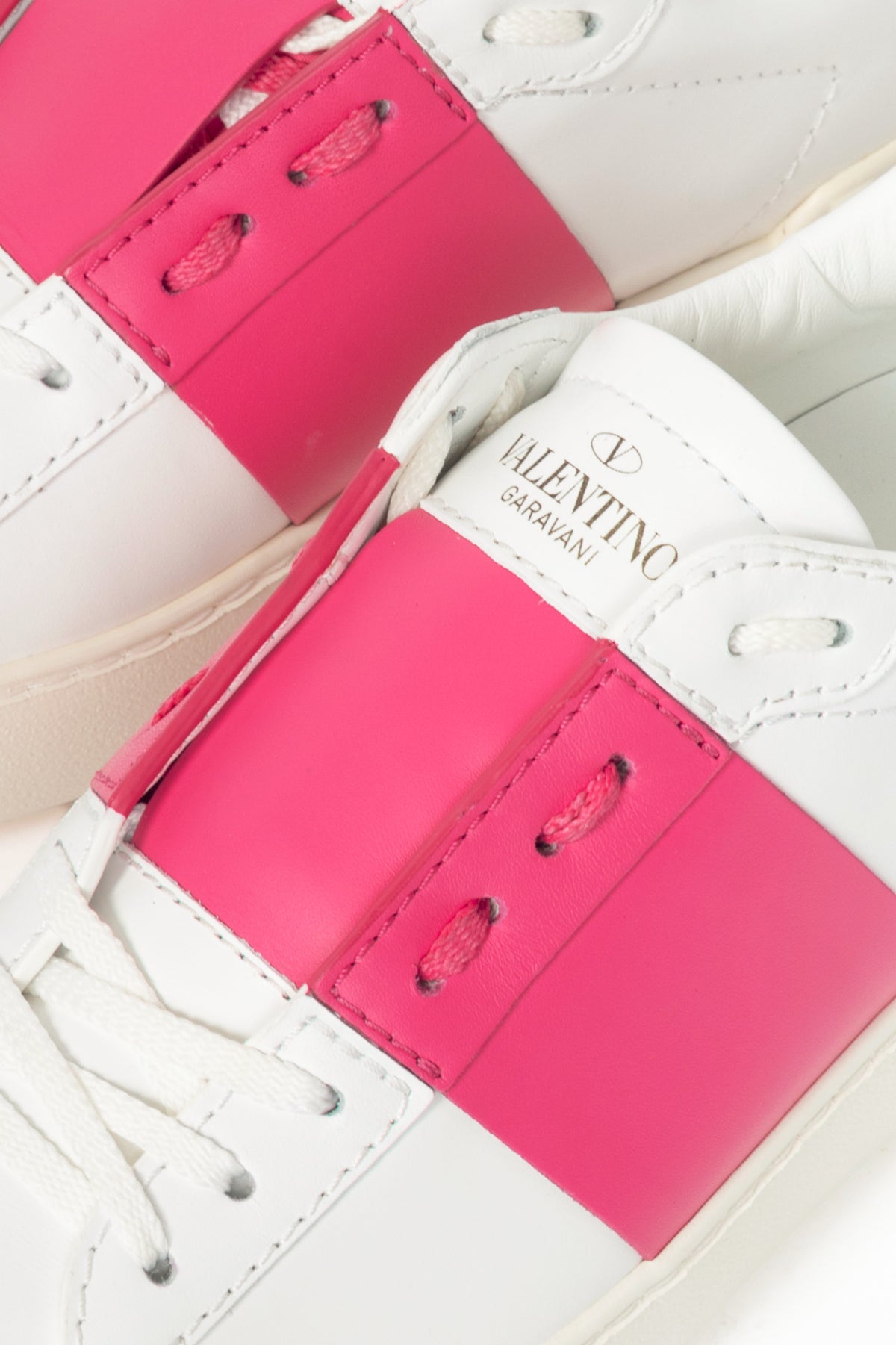 Valentino Garavani Open Bianco & Pink Stripe Low-Top Rockstud Sneakers