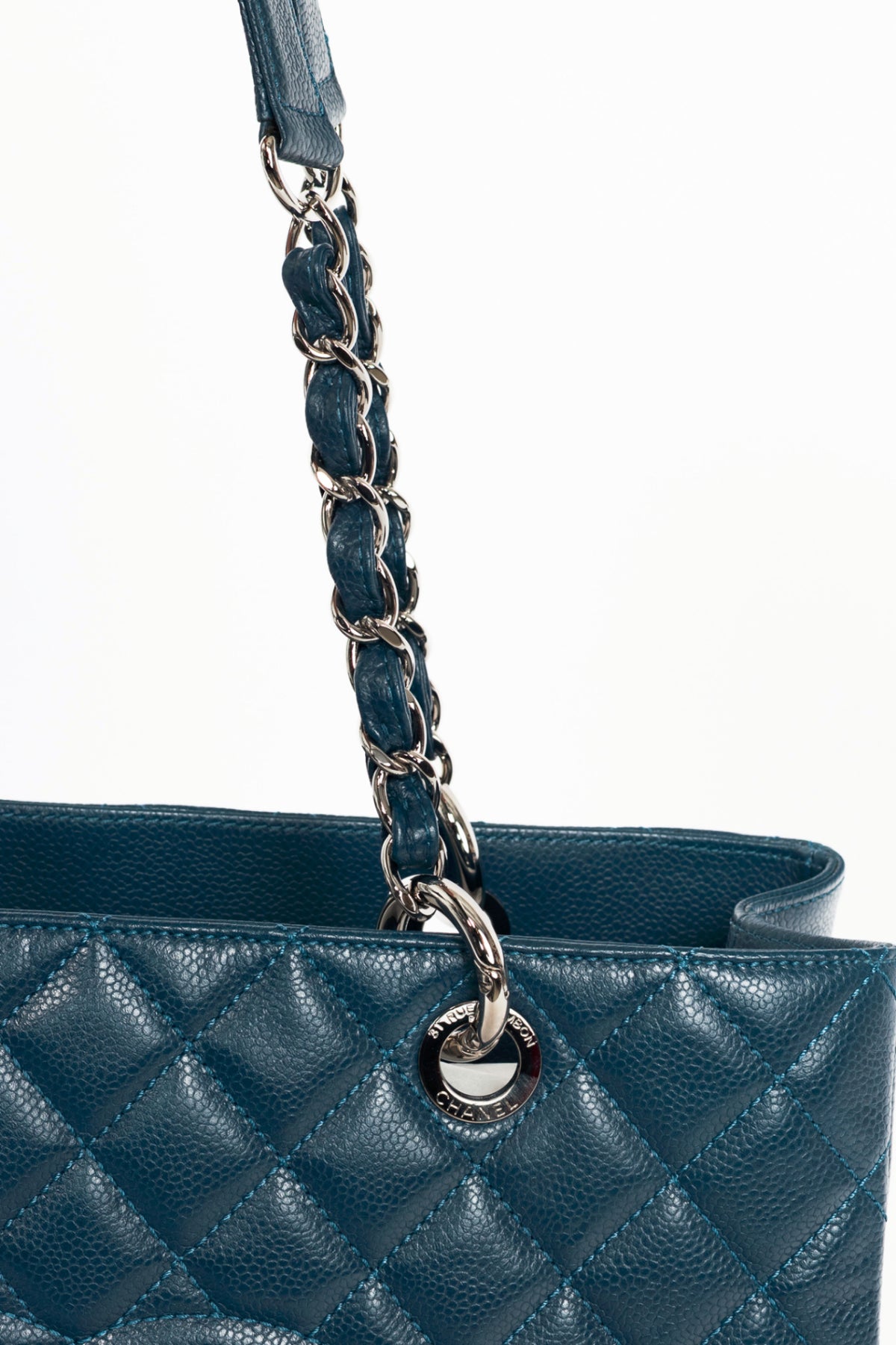 Chanel 11A Grand Shopping Bleu Fonce Caviar Quilted CC Tote