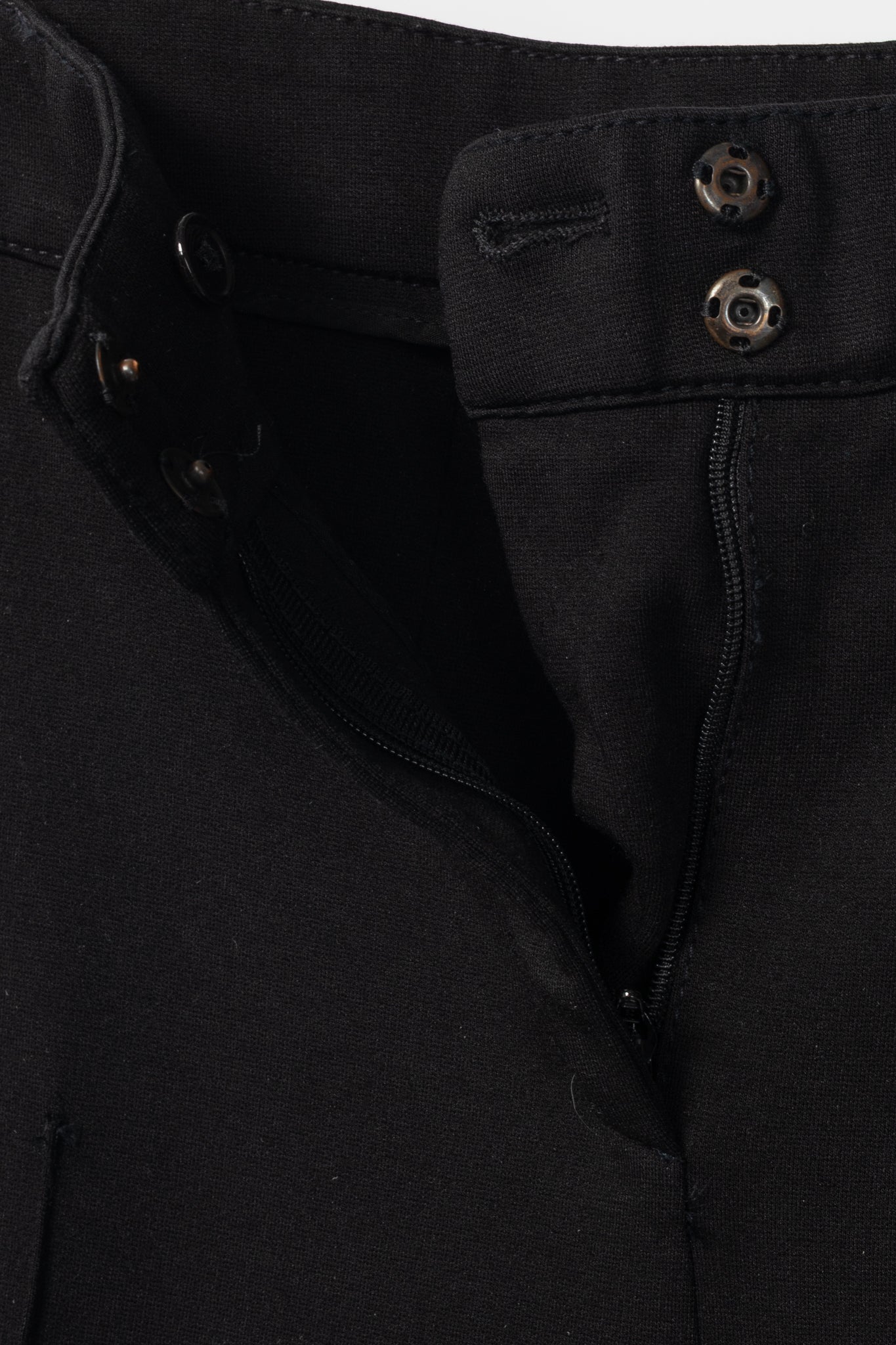 Akris Punto Black Ponte Pintuck-Seam Slim Pants
