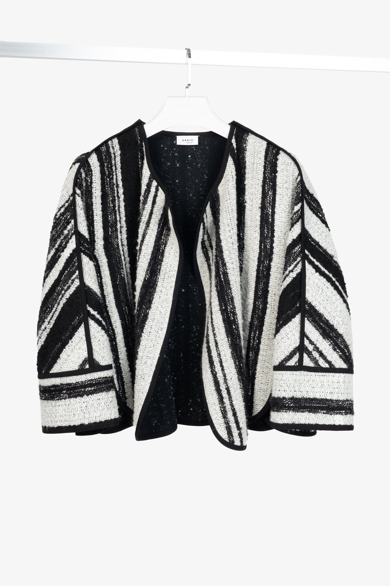 Akris Punto White & Black Striped Cotton Boucle-Tweed Jacket