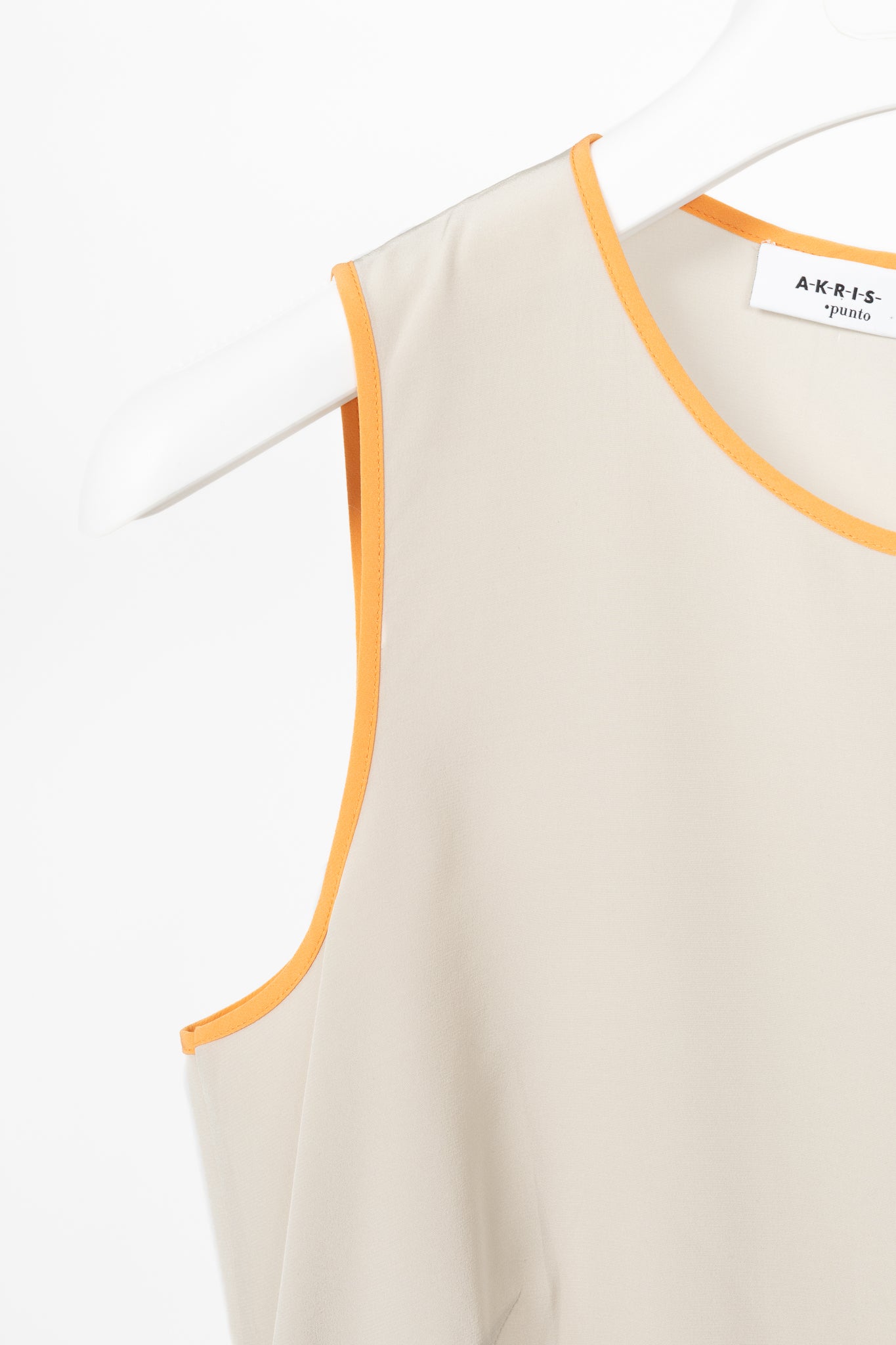 Akris Punto Grey Silk Crepe de Chine Piped Tank