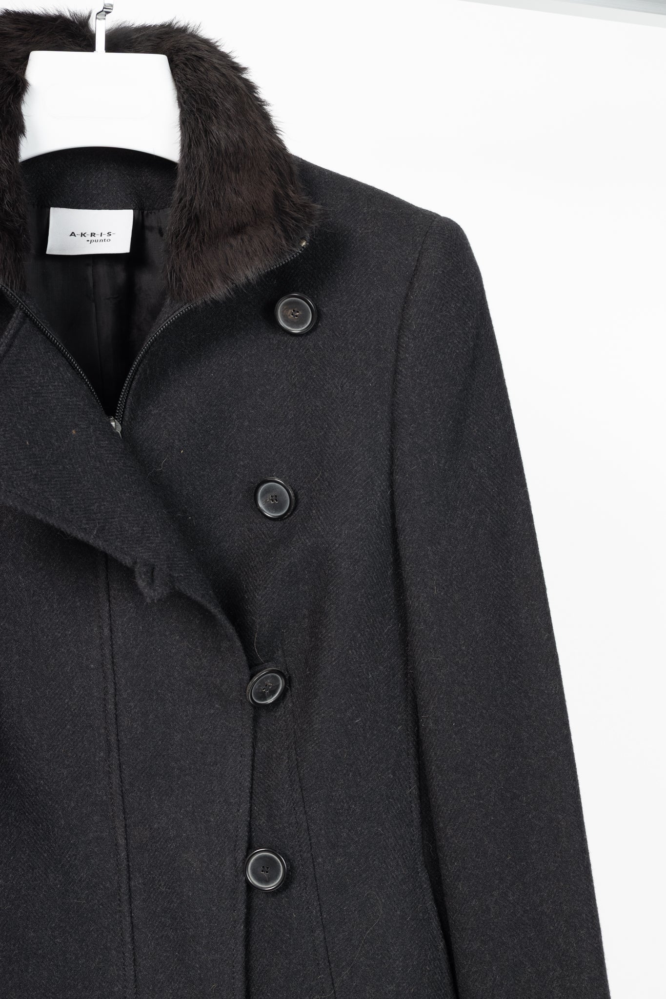 Akris Punto Charcoal Wool Herringbone-Flannel Fur-Collar Jacket