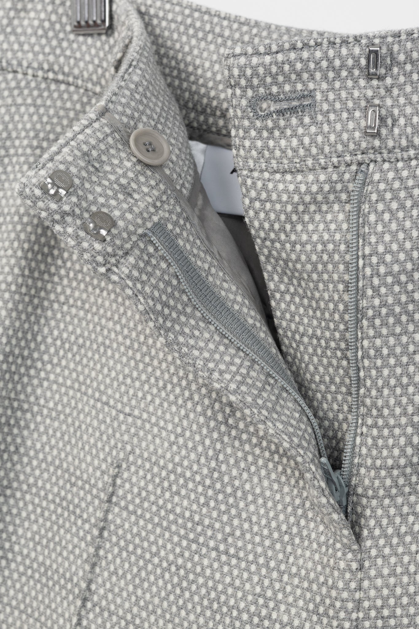 Akris Punto Grey Polka-Dot Wool-Flannel Slim Trousers