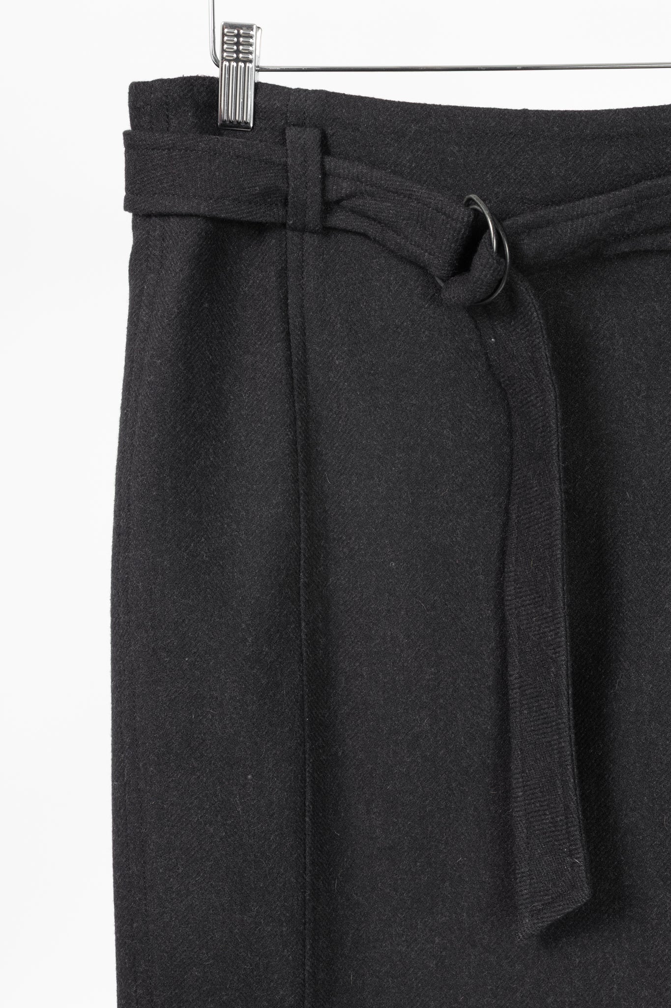 Akris Punto Charcoal Wool Herringbone-Flannel Belted Pencil Skirt